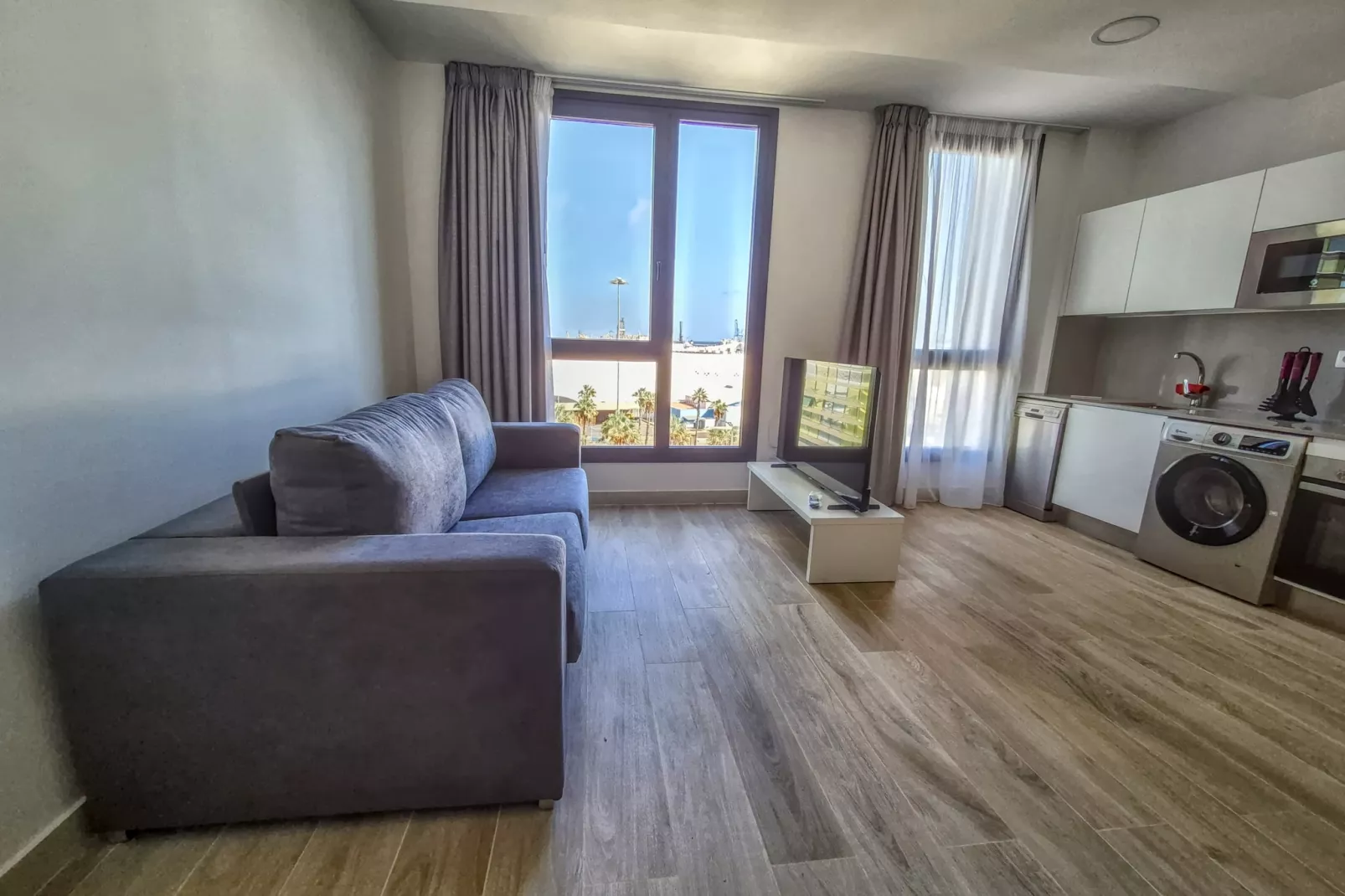Yan Building 6A by CanariasGetaway-Living room