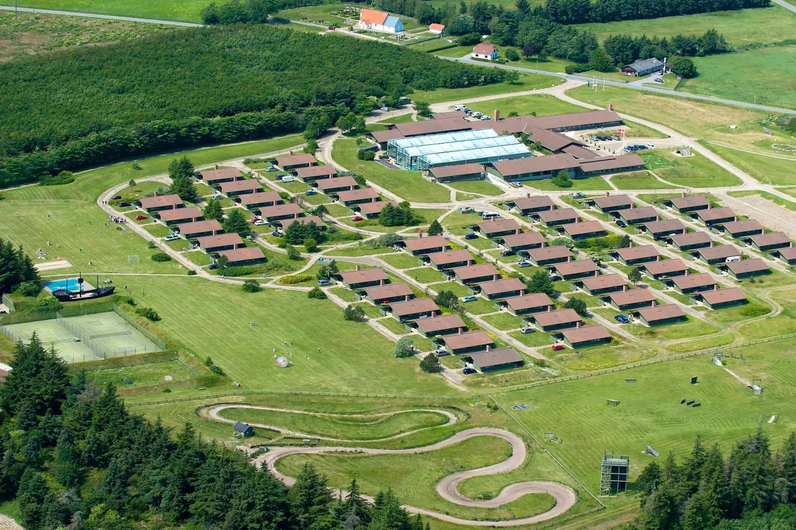 6 Personen Ferienhaus auf einem Ferienpark Hanstholm-Im Freien