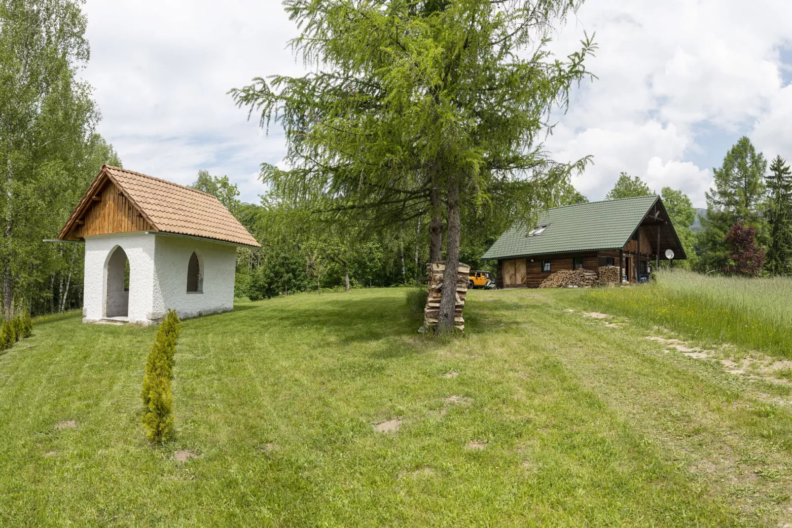 Chalet Fam Rammelmüller-Gardens summer