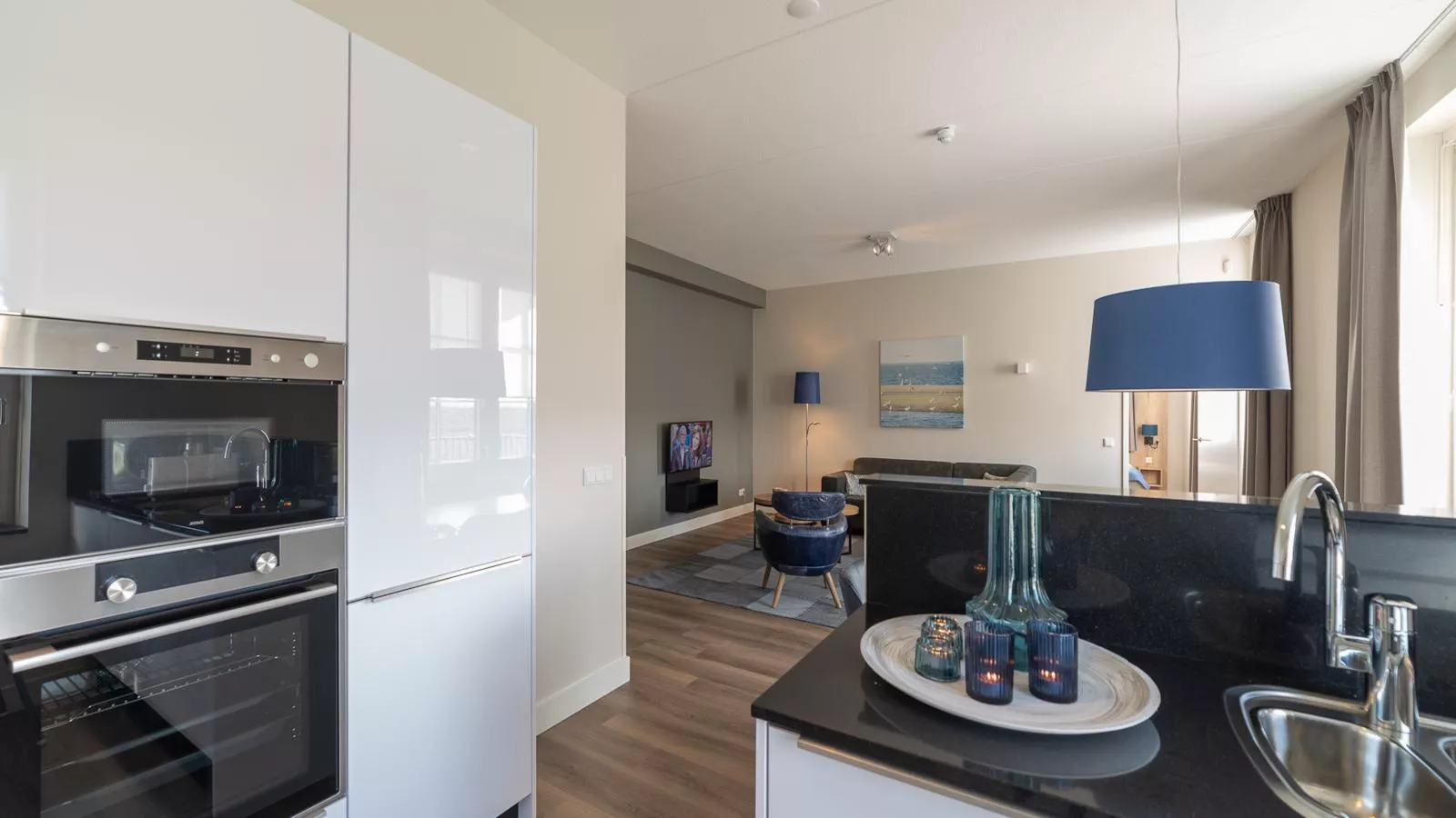SeaLuxe Residence-Cuisine