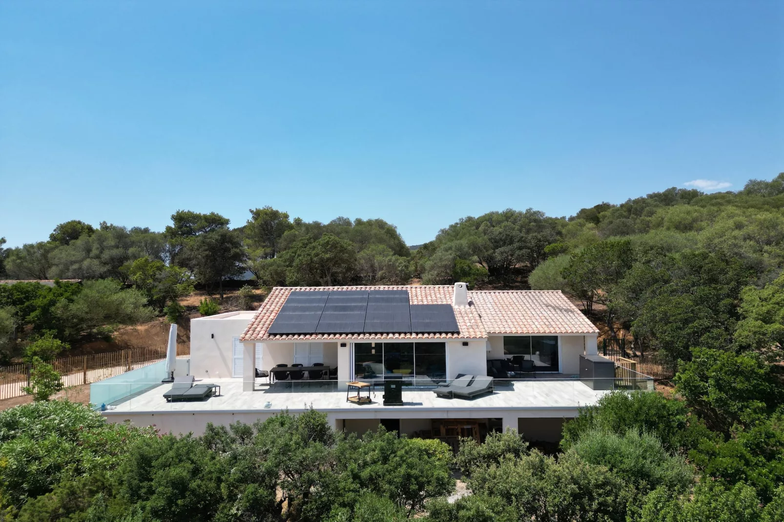 Casa Trè Fari-Exterior in summer
