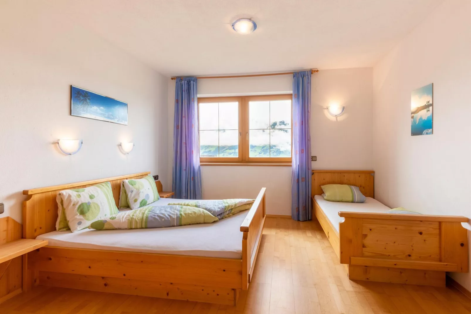 Haus Lukan Groß-Bedroom