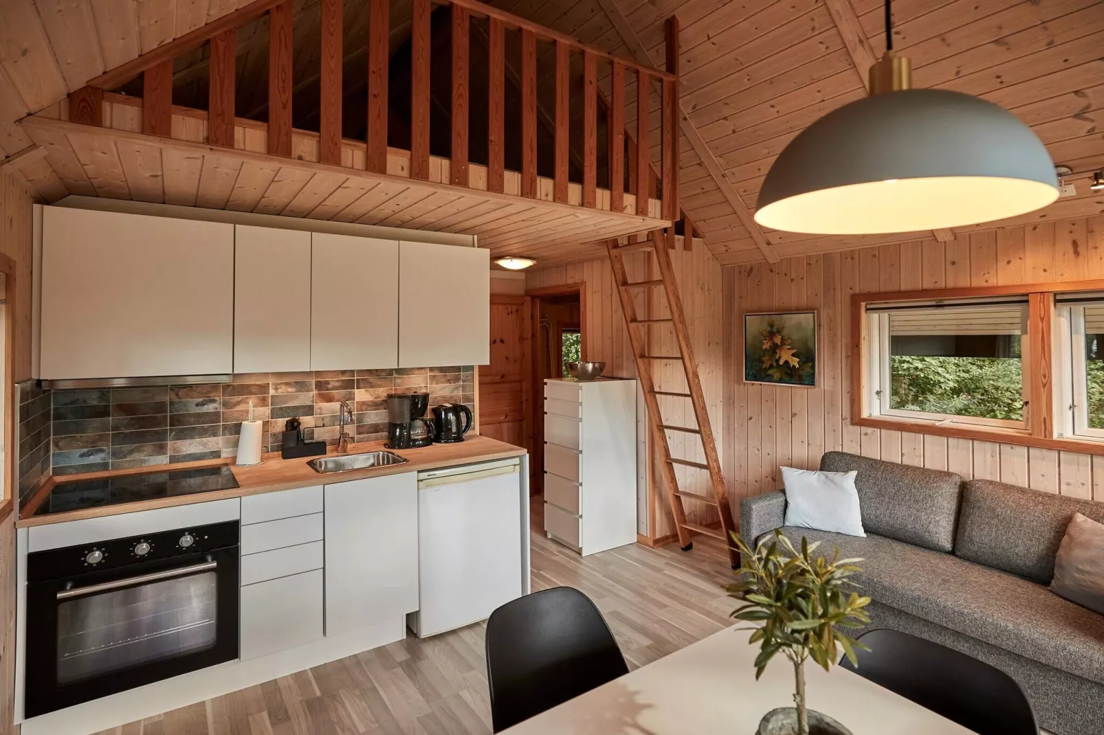 SCANDINAVIAN-Indoor