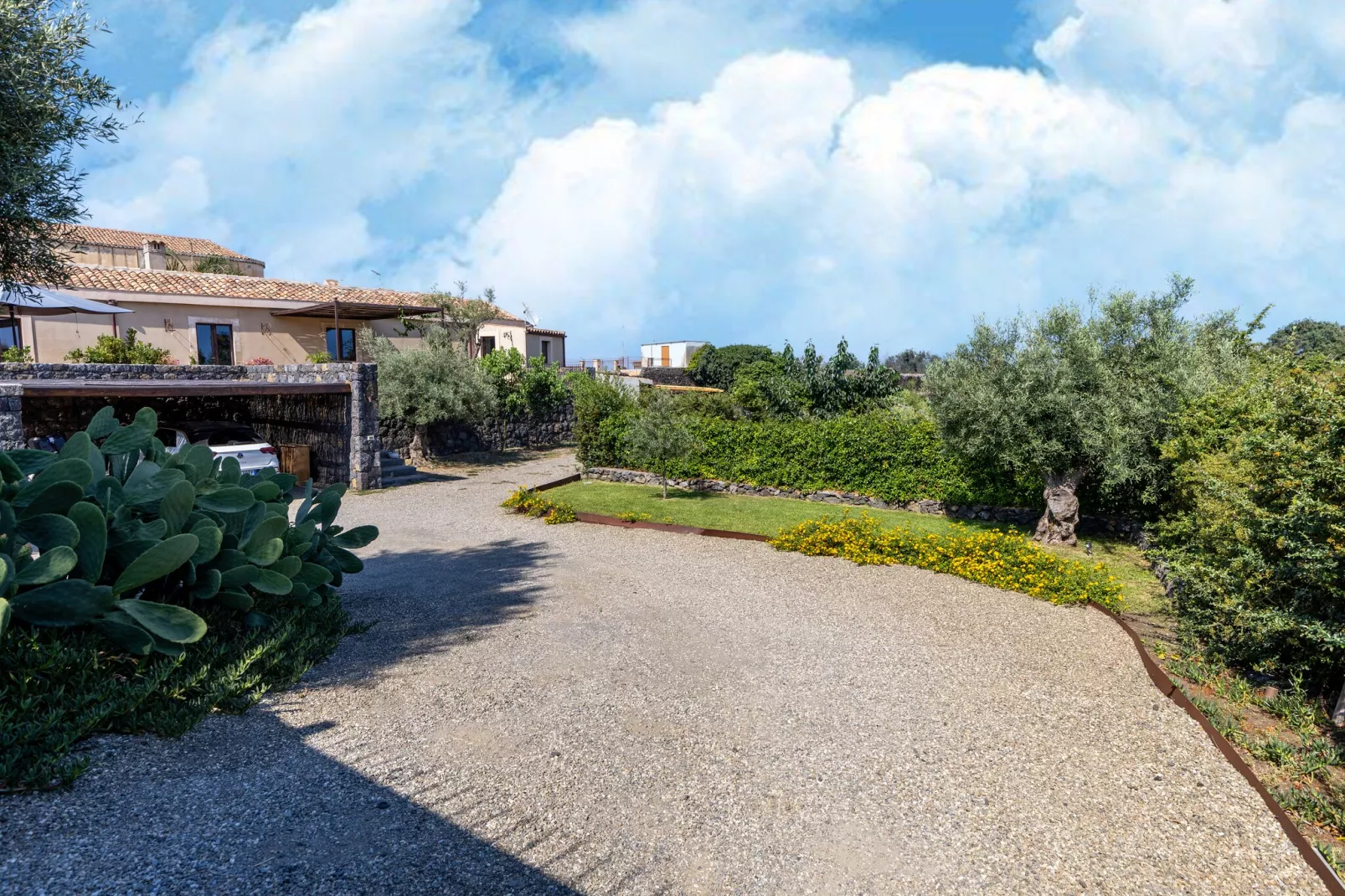 Appartamento La Cantina Villa di campagna NUOVO-Exterior in summer
