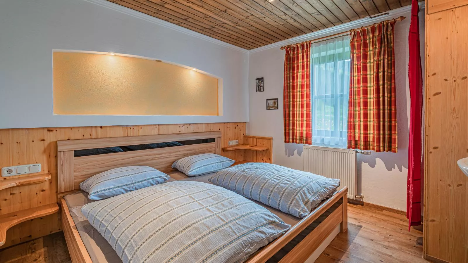 Poschen-Bedroom