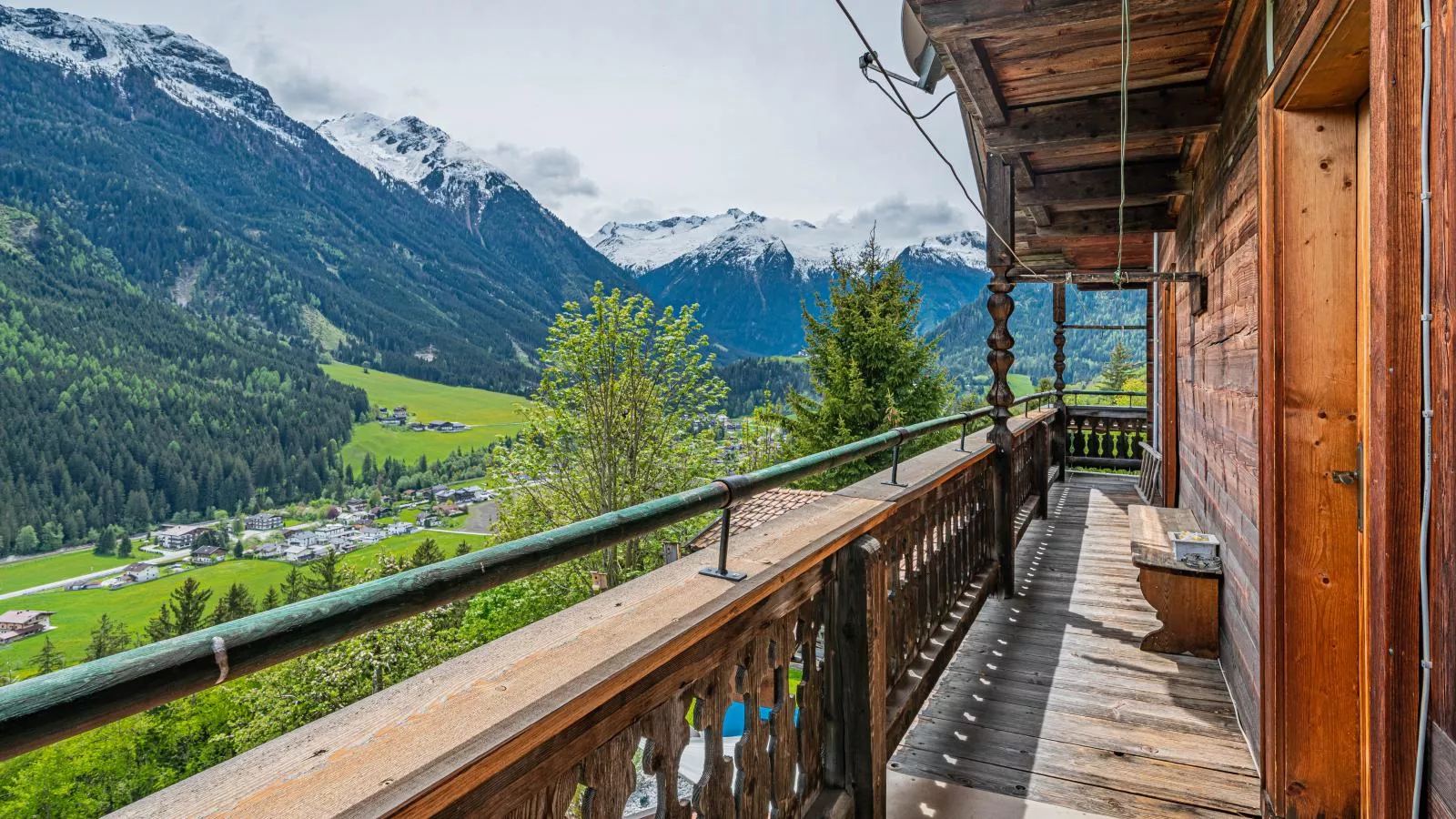 Poschen-Terrace balcony