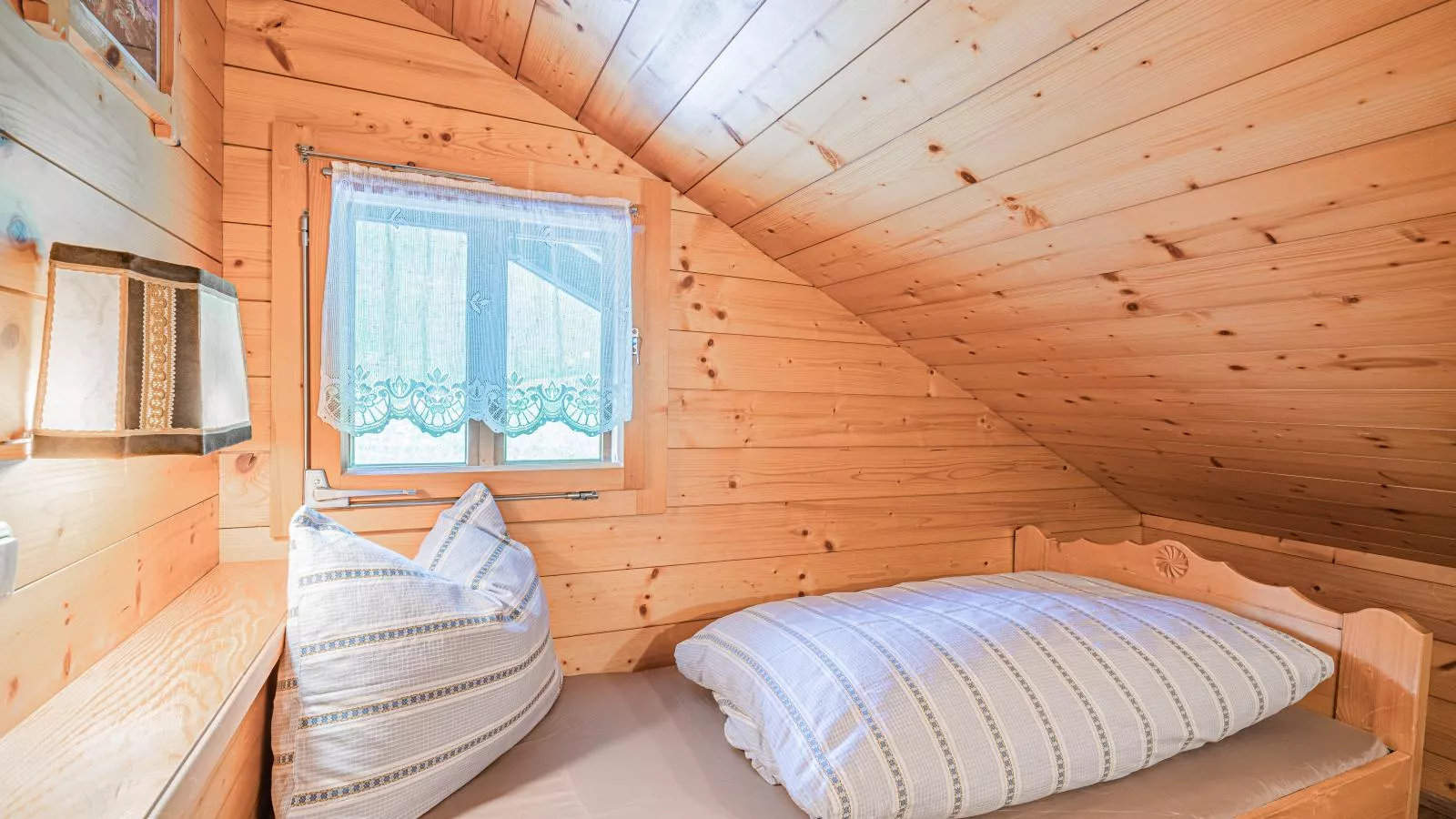 Poschen-Bedroom