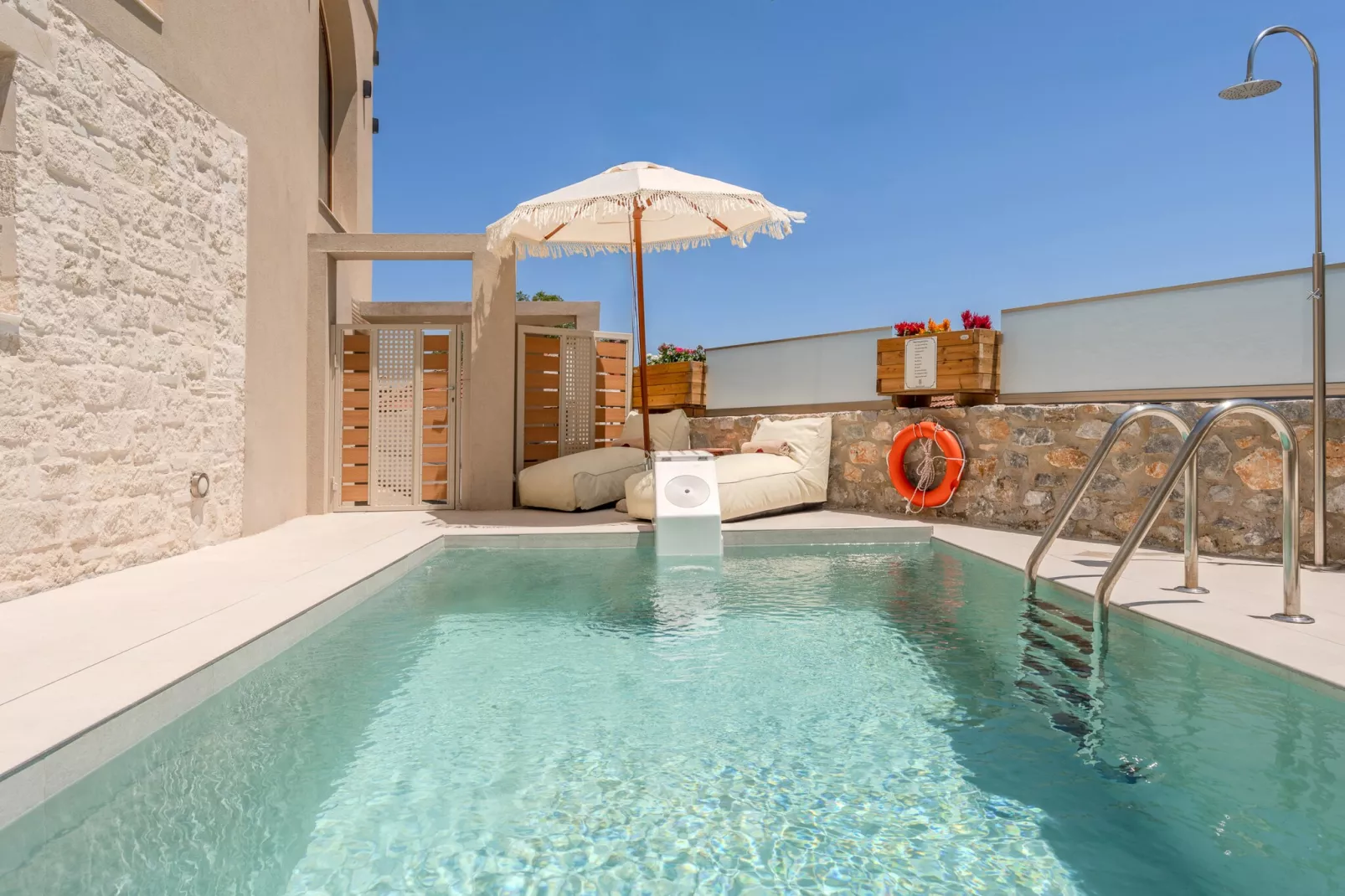 Casa Karinea-Schwimmbad