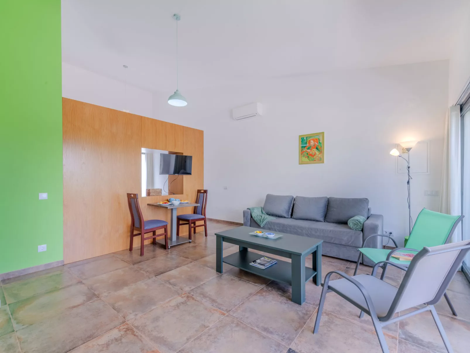 Suites Sunny Hill-Inside