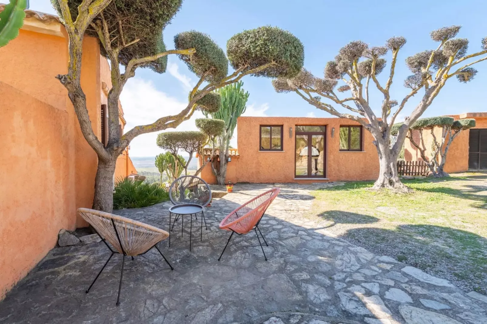 Villa Oscols in Aldf-Exterior in summer