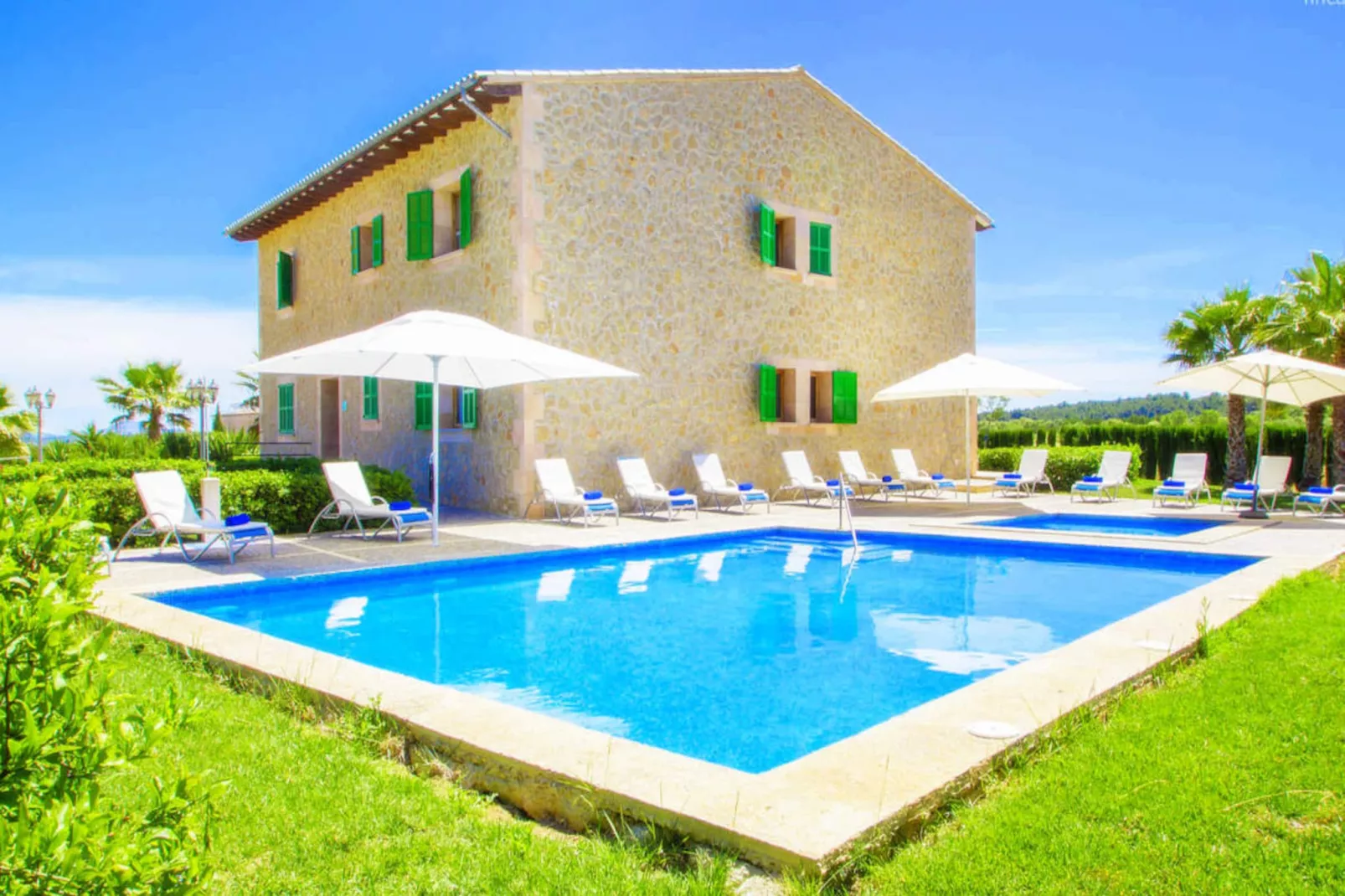 Villa Palmeral in Pe-Swimming pool