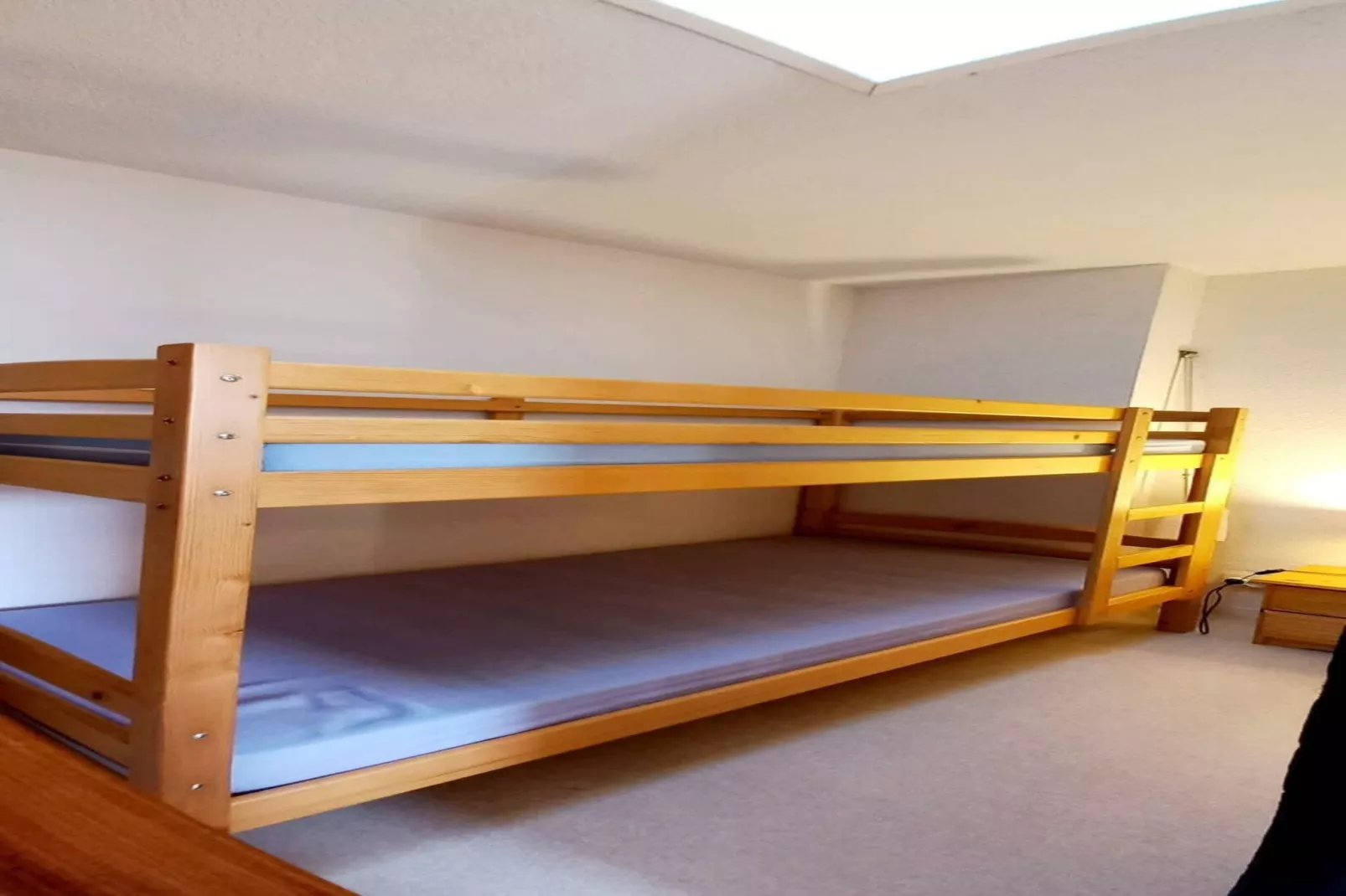 LOU 154 GUEGNIARD-Chambre