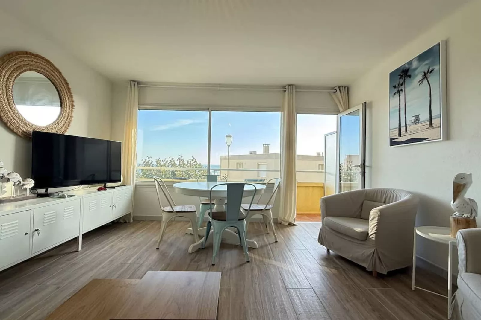 82 Vue Mer et Plage-Salon