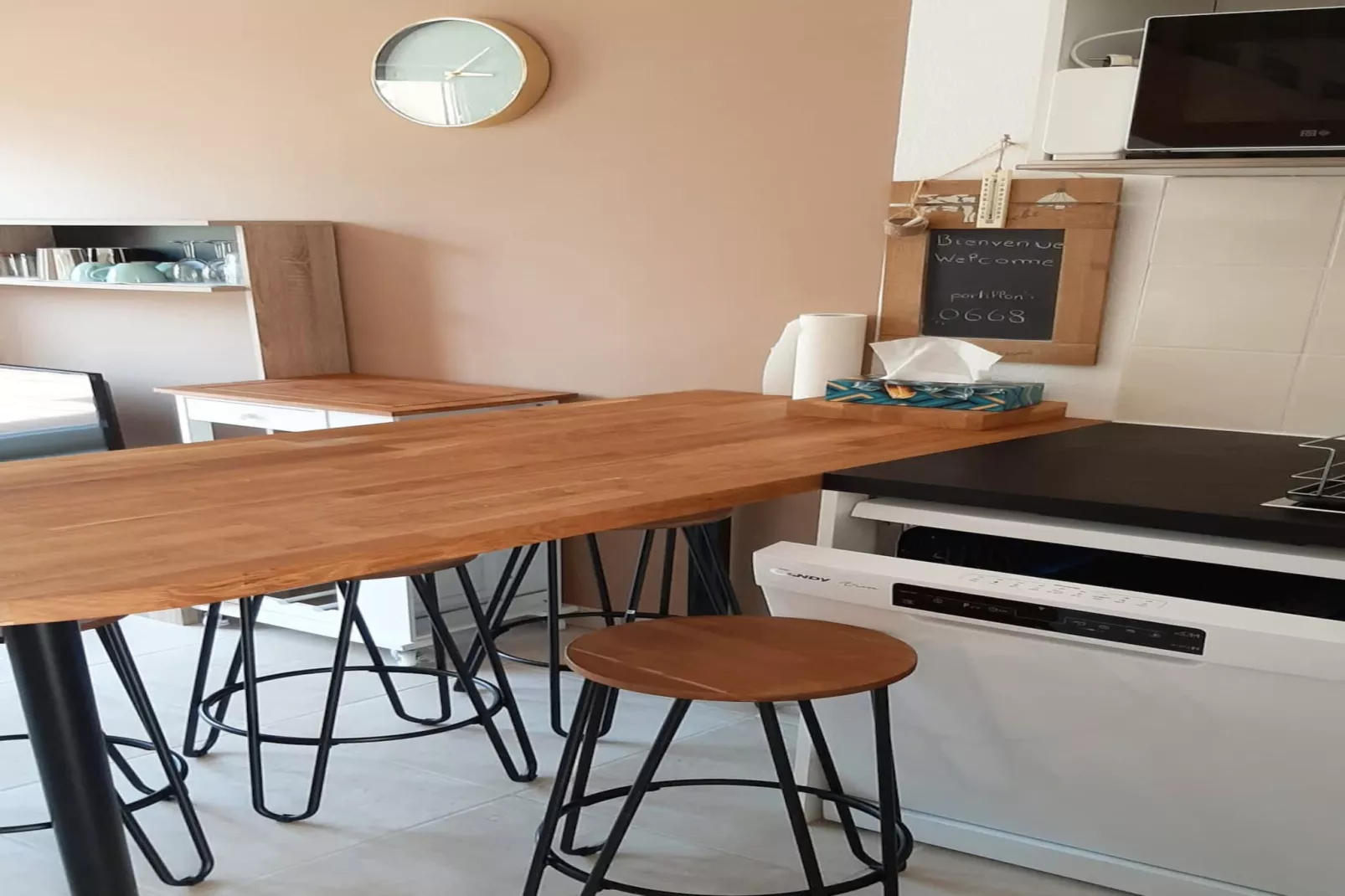 90 VILLA 74-Esszimmer