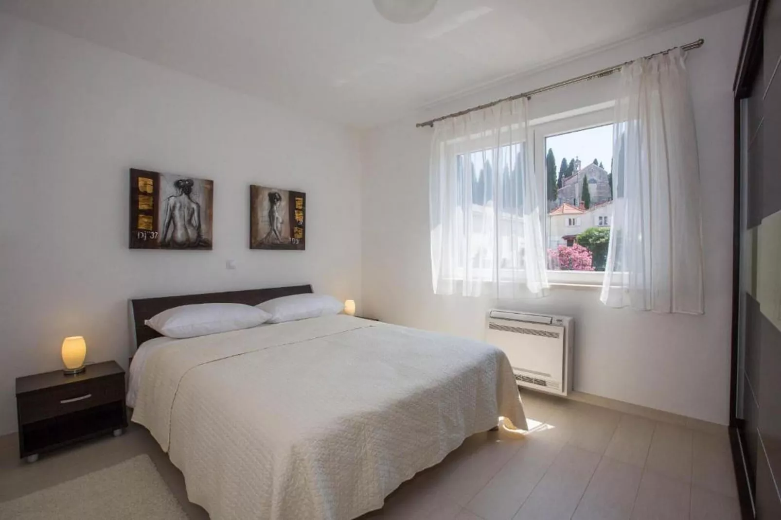 4B Apartments - Two Bedroom Apartment with Balcony A1-Schlafzimmer