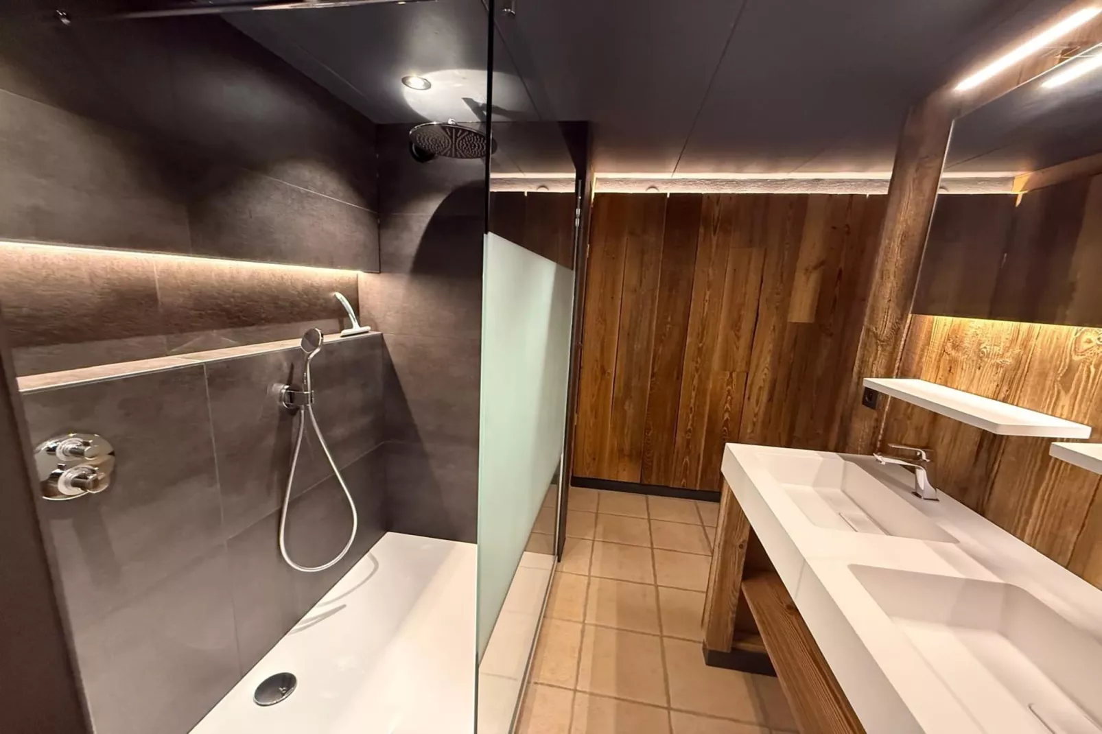 Les Vieilles Pierres-Salle de bain
