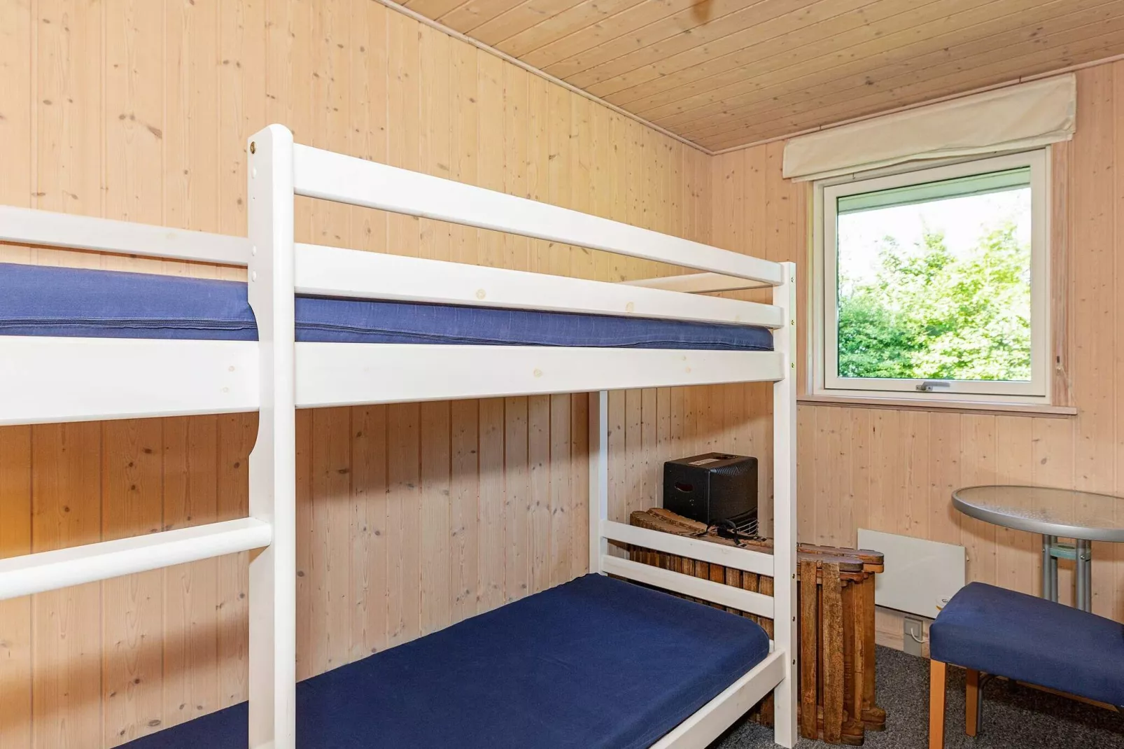 6 person holiday home in Løgstør-By Traum-Indoor