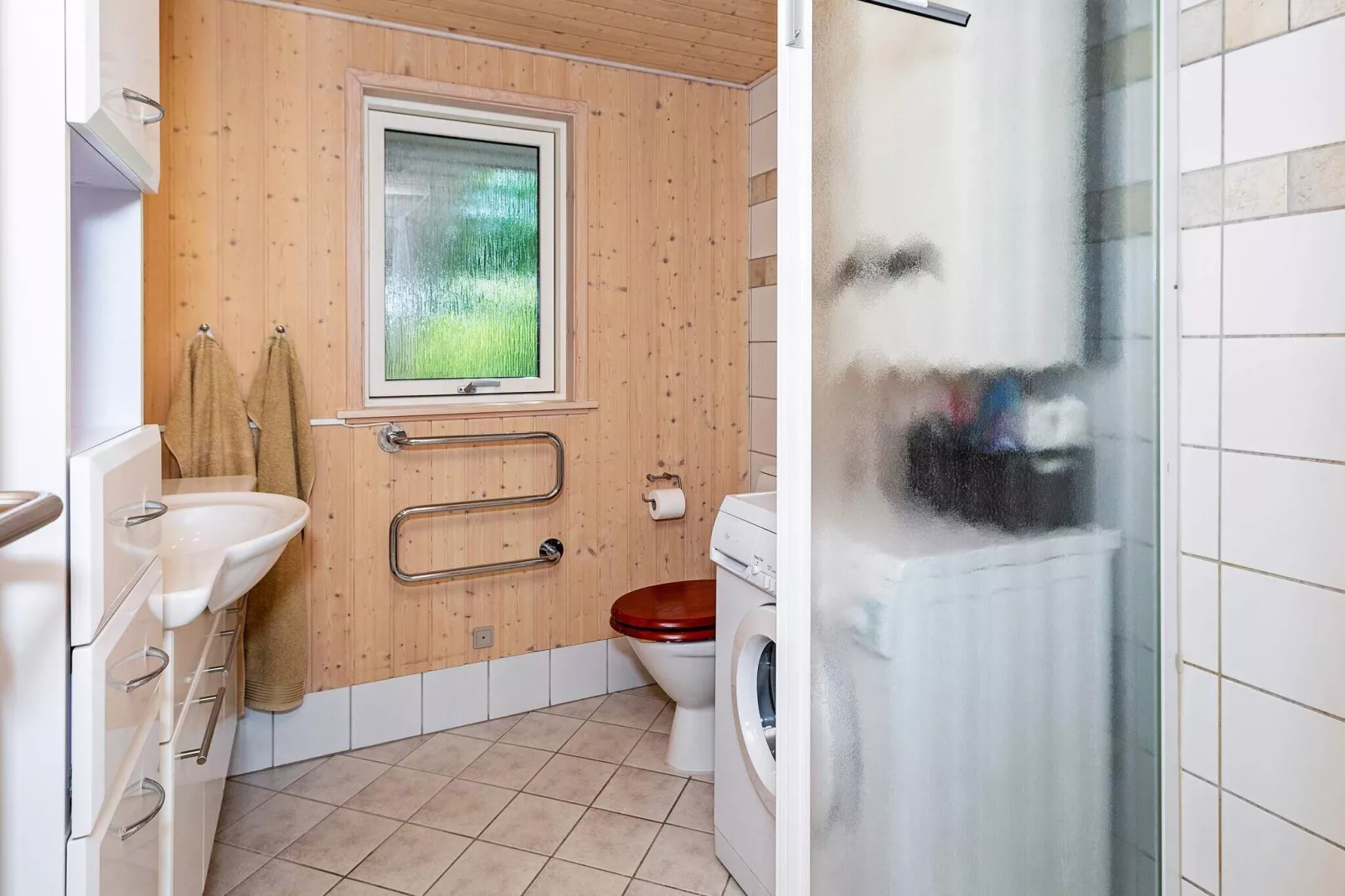 6 person holiday home in Løgstør-By Traum-Indoor