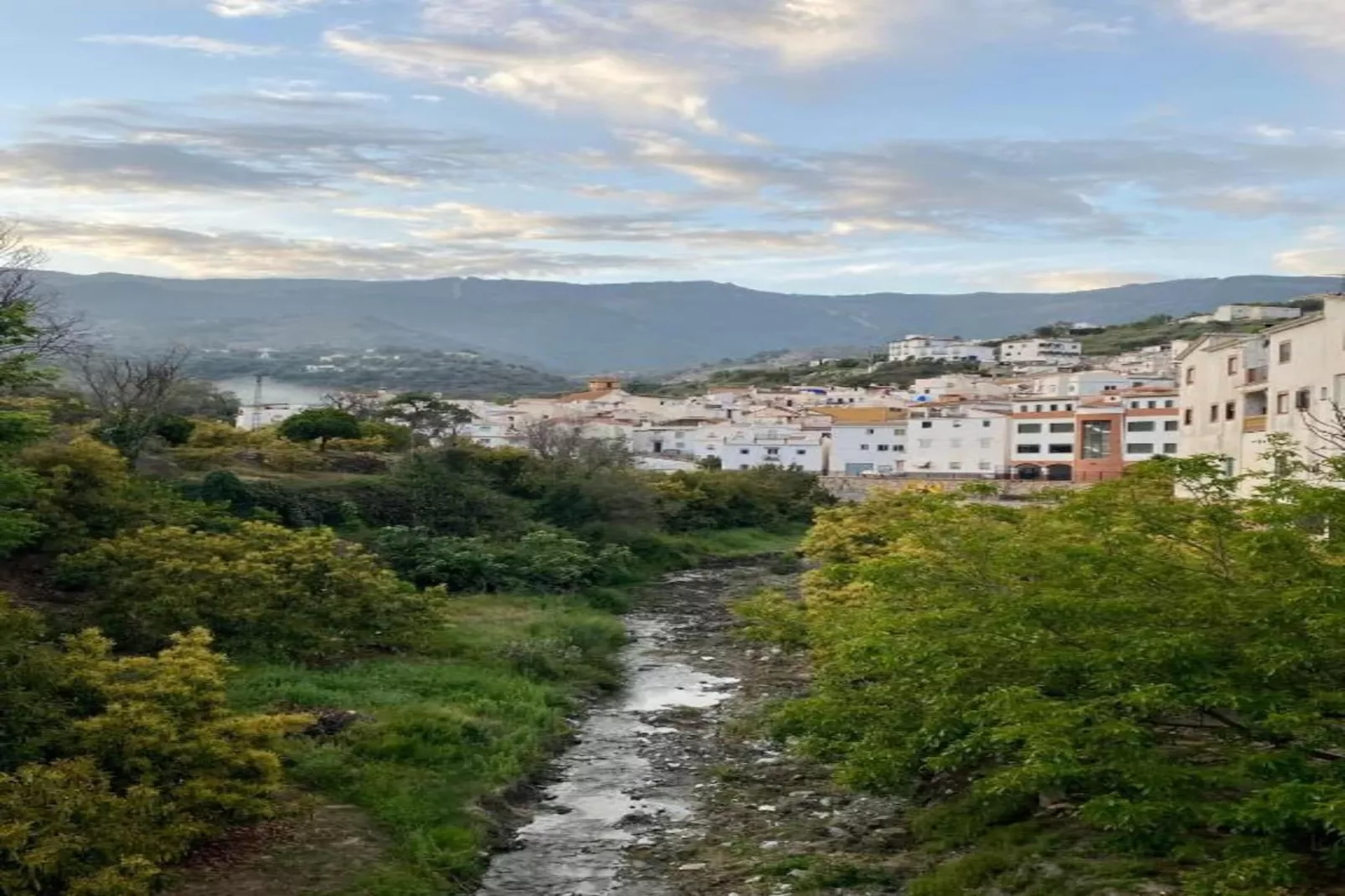 Cortijo las Monjas-Areas within 20km in summer