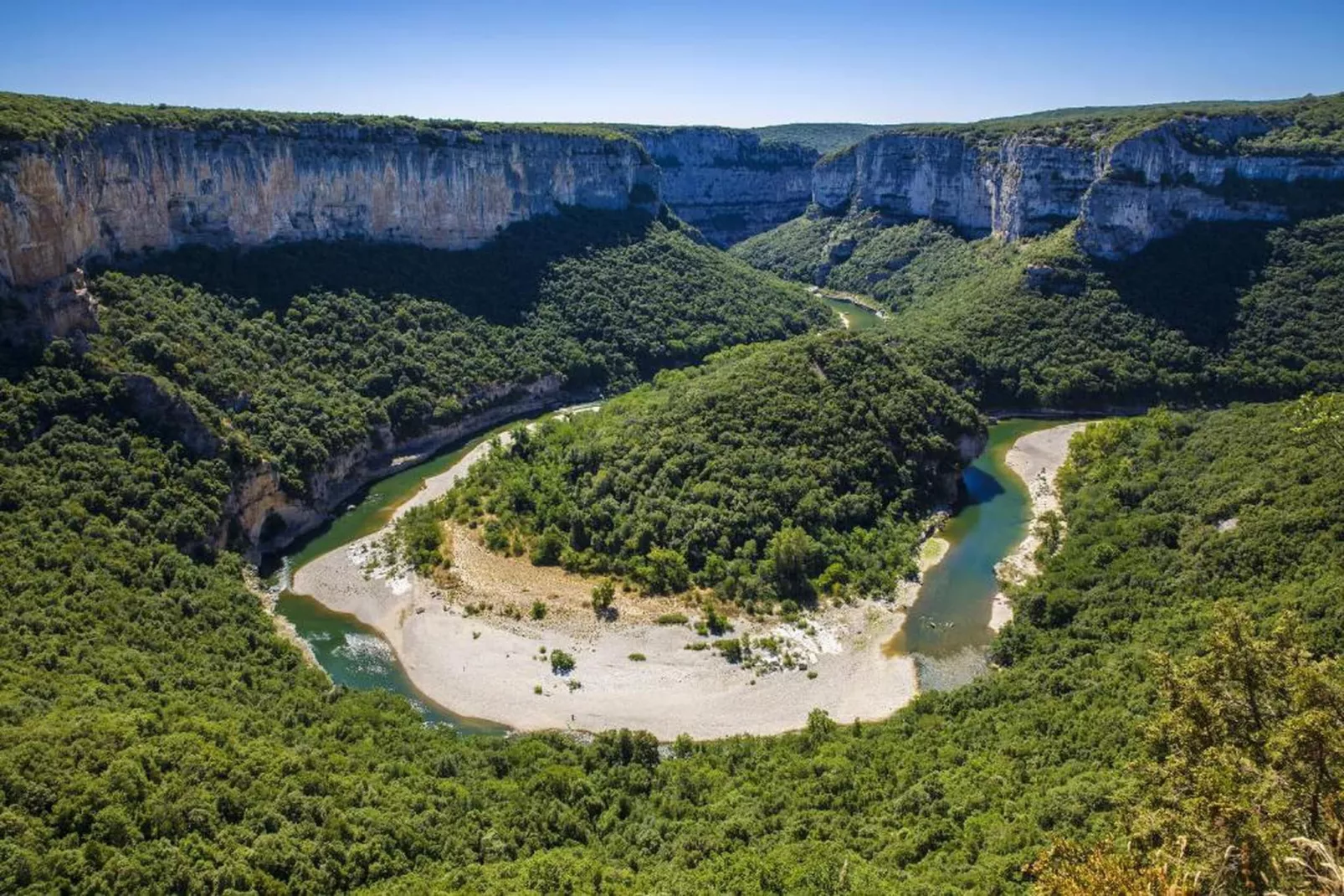Les Sources de Manon 1-Areas within 20km in summer