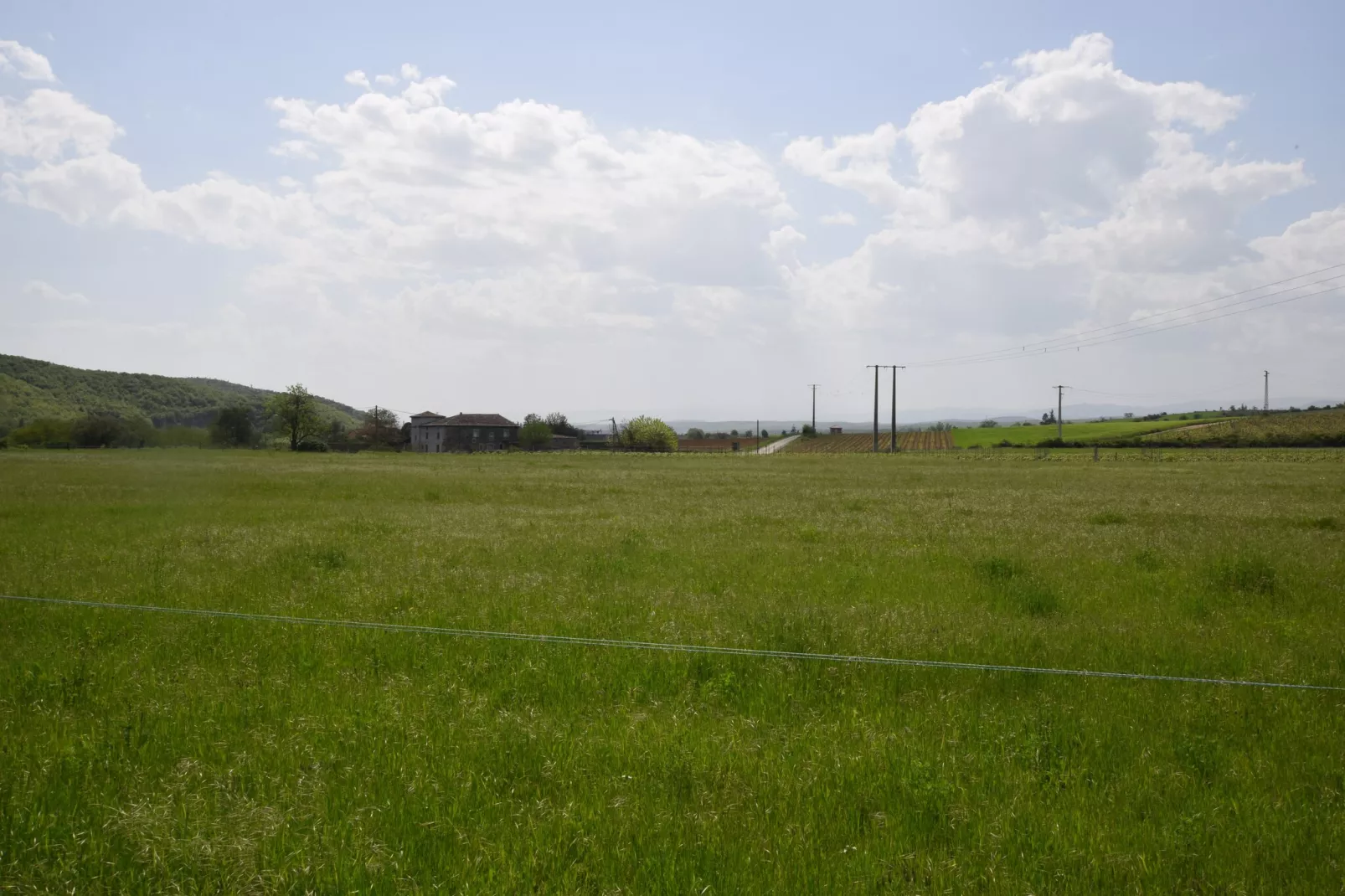 Cottage les Bombis-View in summer