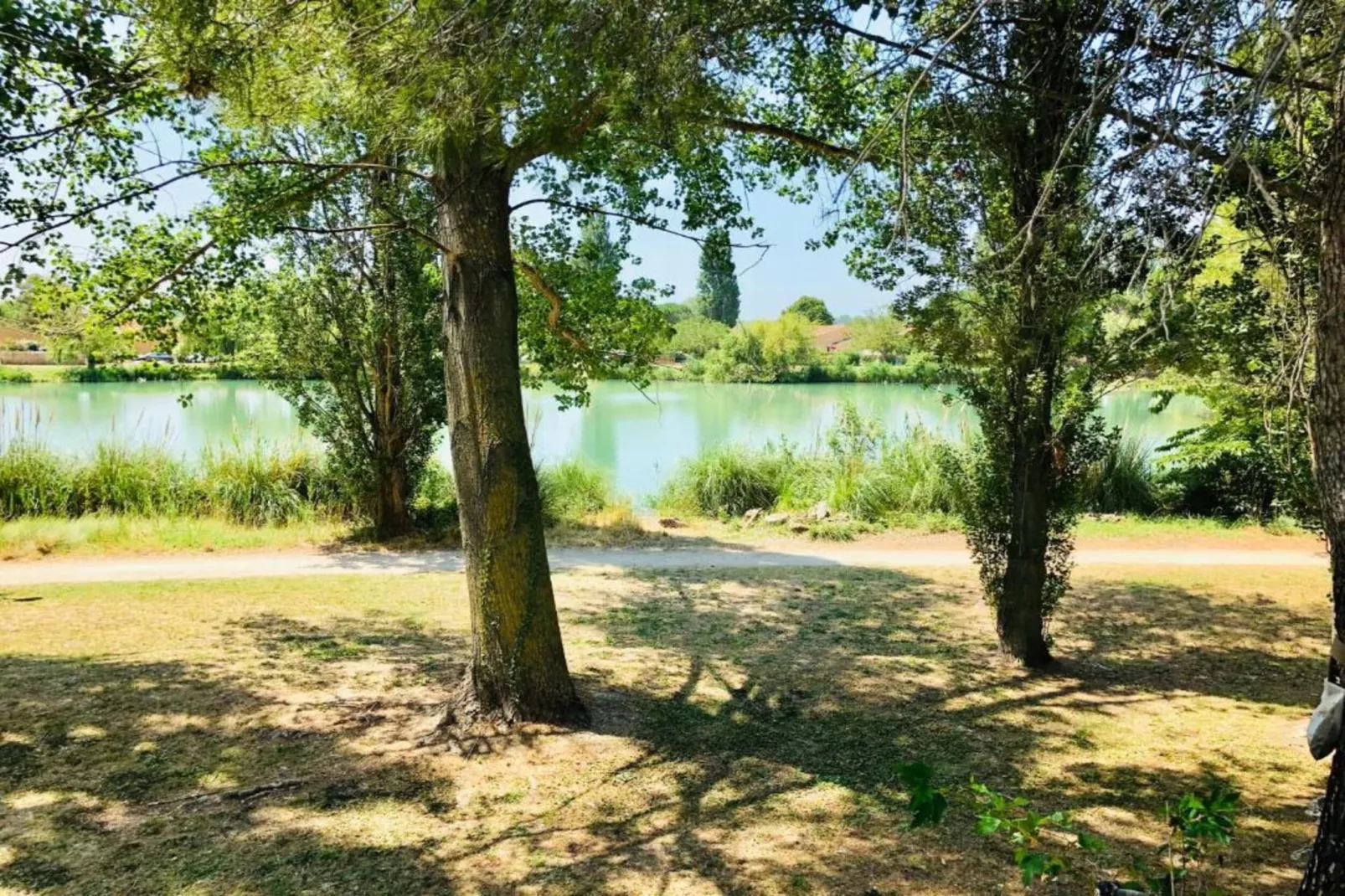 Le village Camarguais Les Gardians 4-Areas within 20km in summer