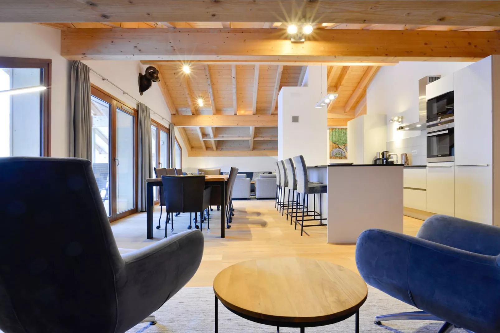 Penthouse 8p.-Esszimmer