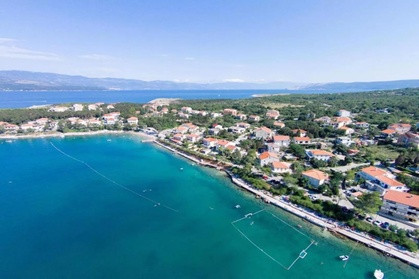 Cekovic-Areas within 20km in summer