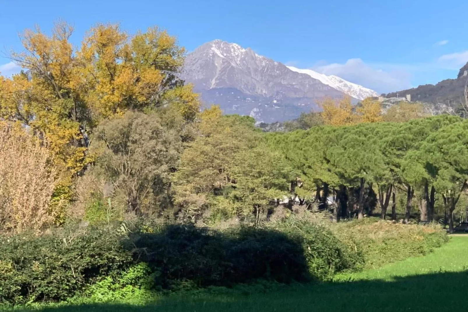 Camelle-Areas within 20km in summer