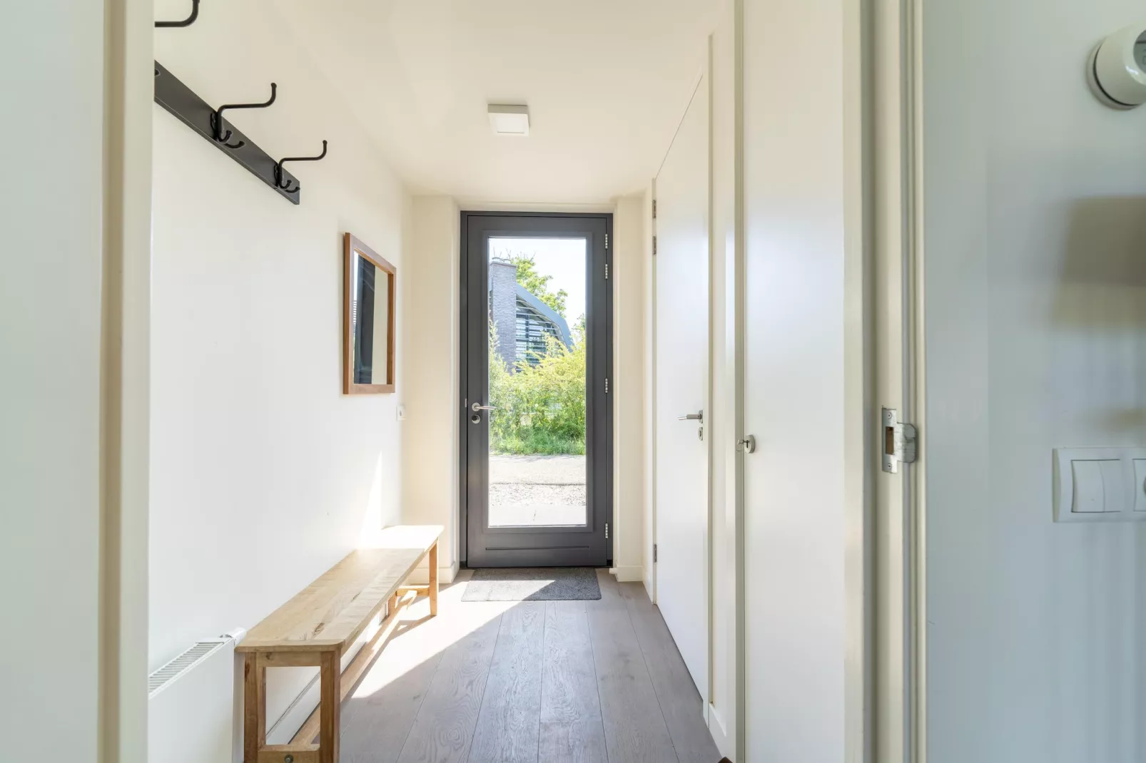 Waterland-Hall & reception