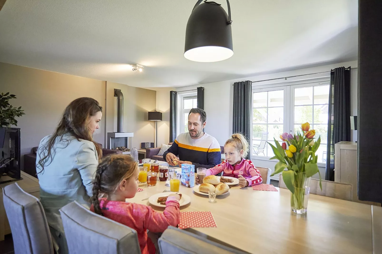 Buitenhof De Leistert 3-Dining room
