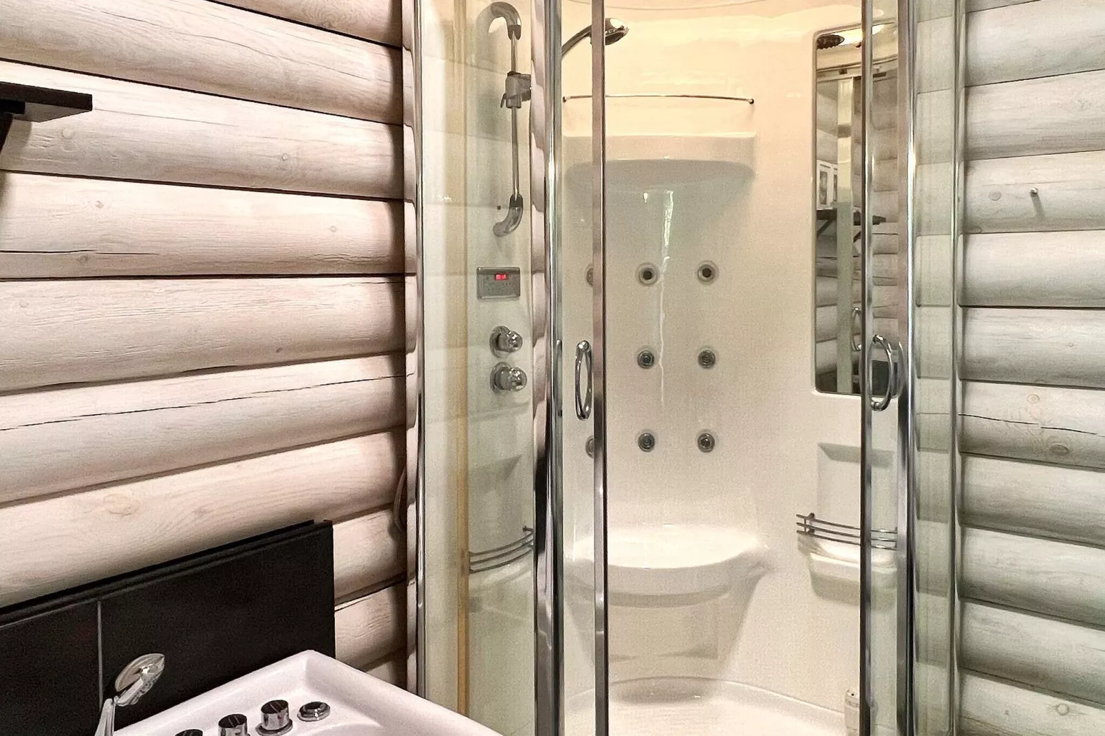 8 person holiday home in Hadsund-Spa