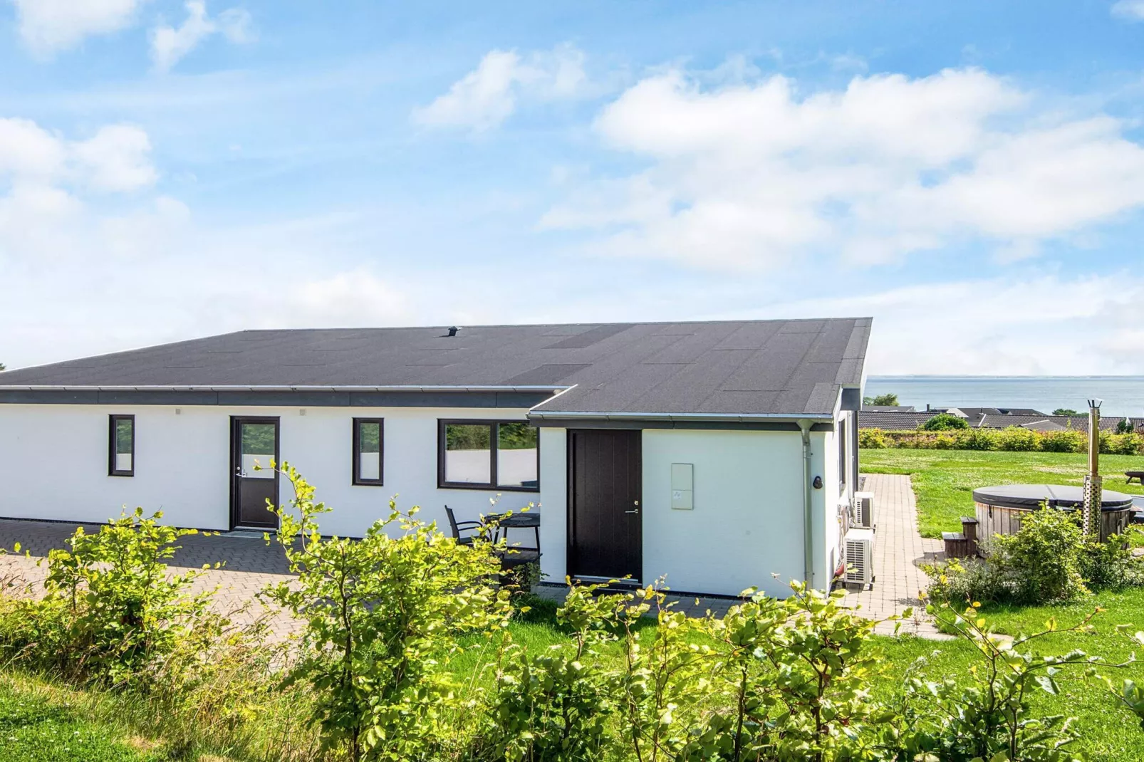 10 Personen Ferienhaus in Sjølund-By Traum-Wasserblick