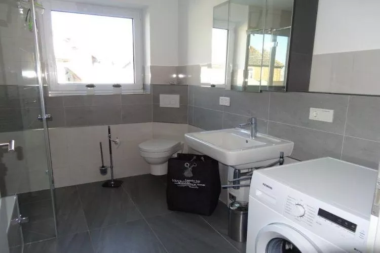 FeWo Sturmeck 67 qm Typ P5 1 OG-Bathroom