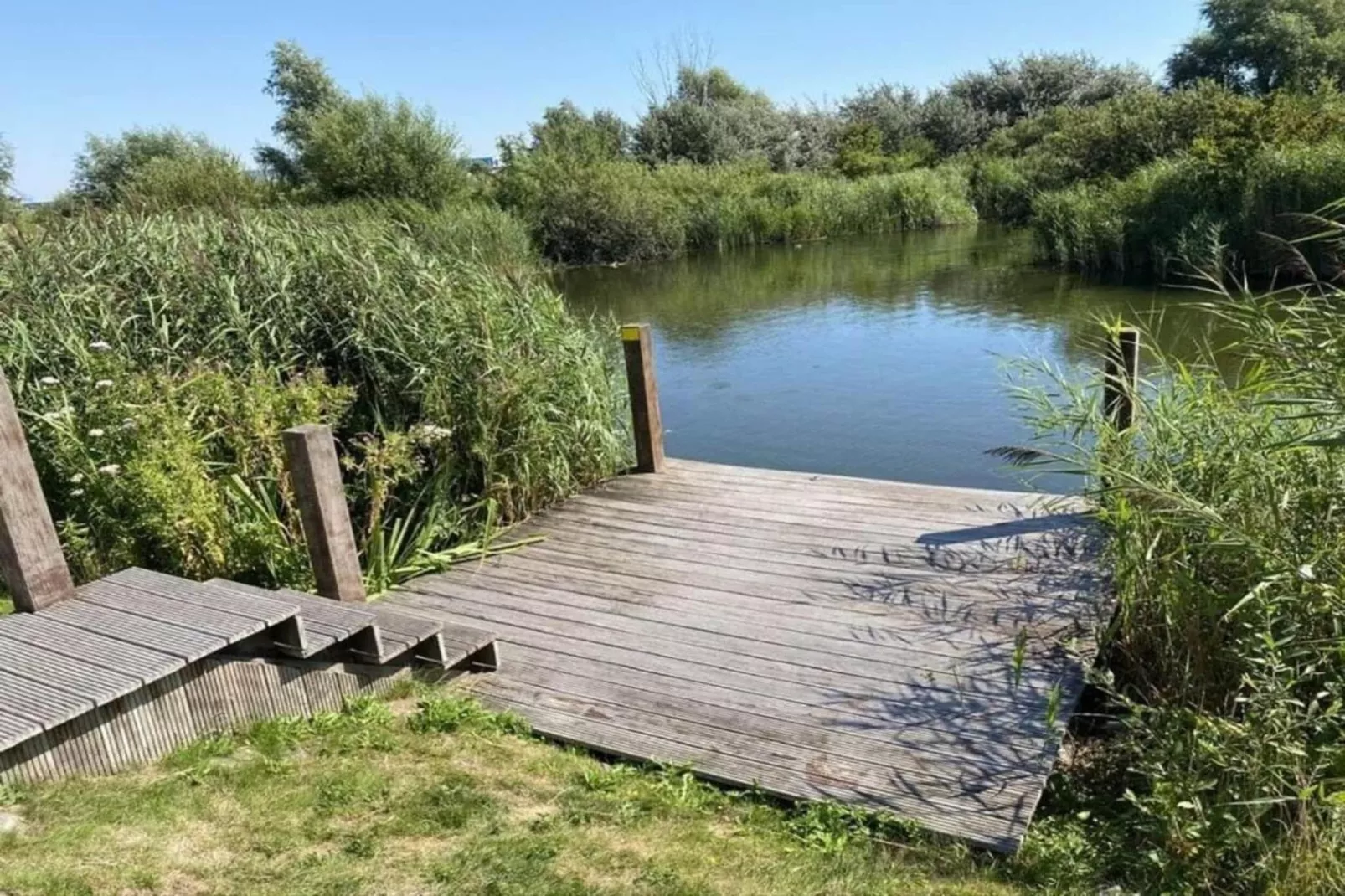 Beach Resort Makkum 20-Areas within 5km in summer