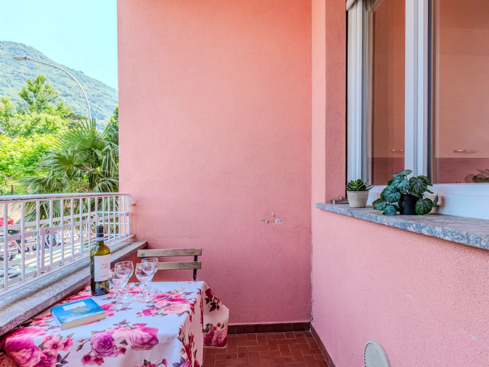 Condominio dei Giardini-Outside
