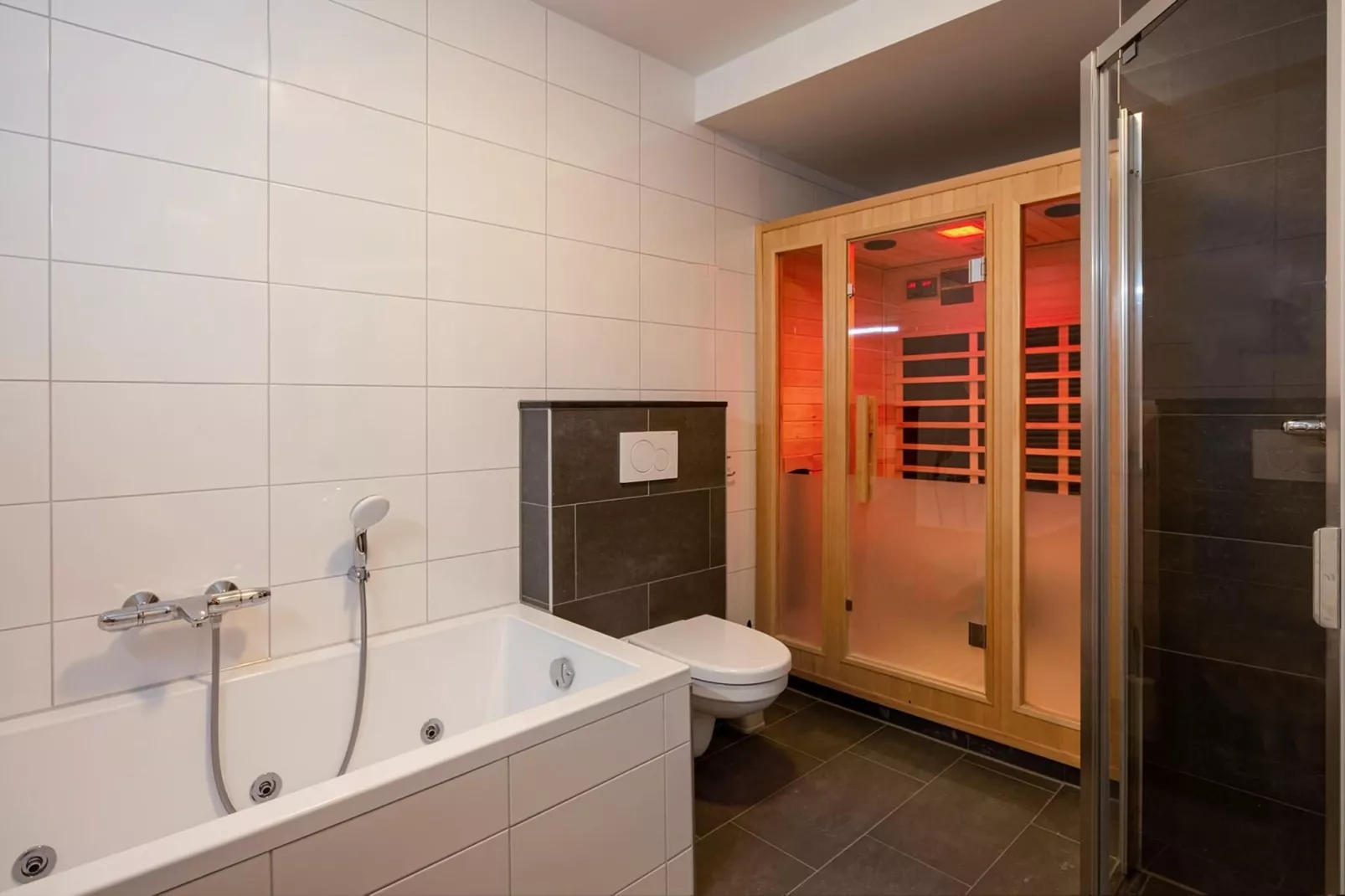 Bungalowpark Schin op Geul 14-Badezimmer