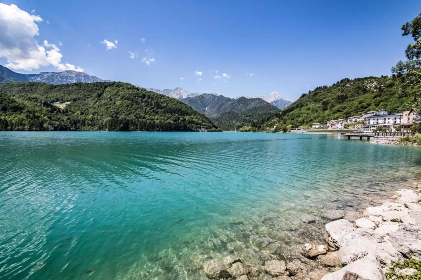 CASA TRAME DEGLI ANGELI 5 pax-Areas within 20km in summer