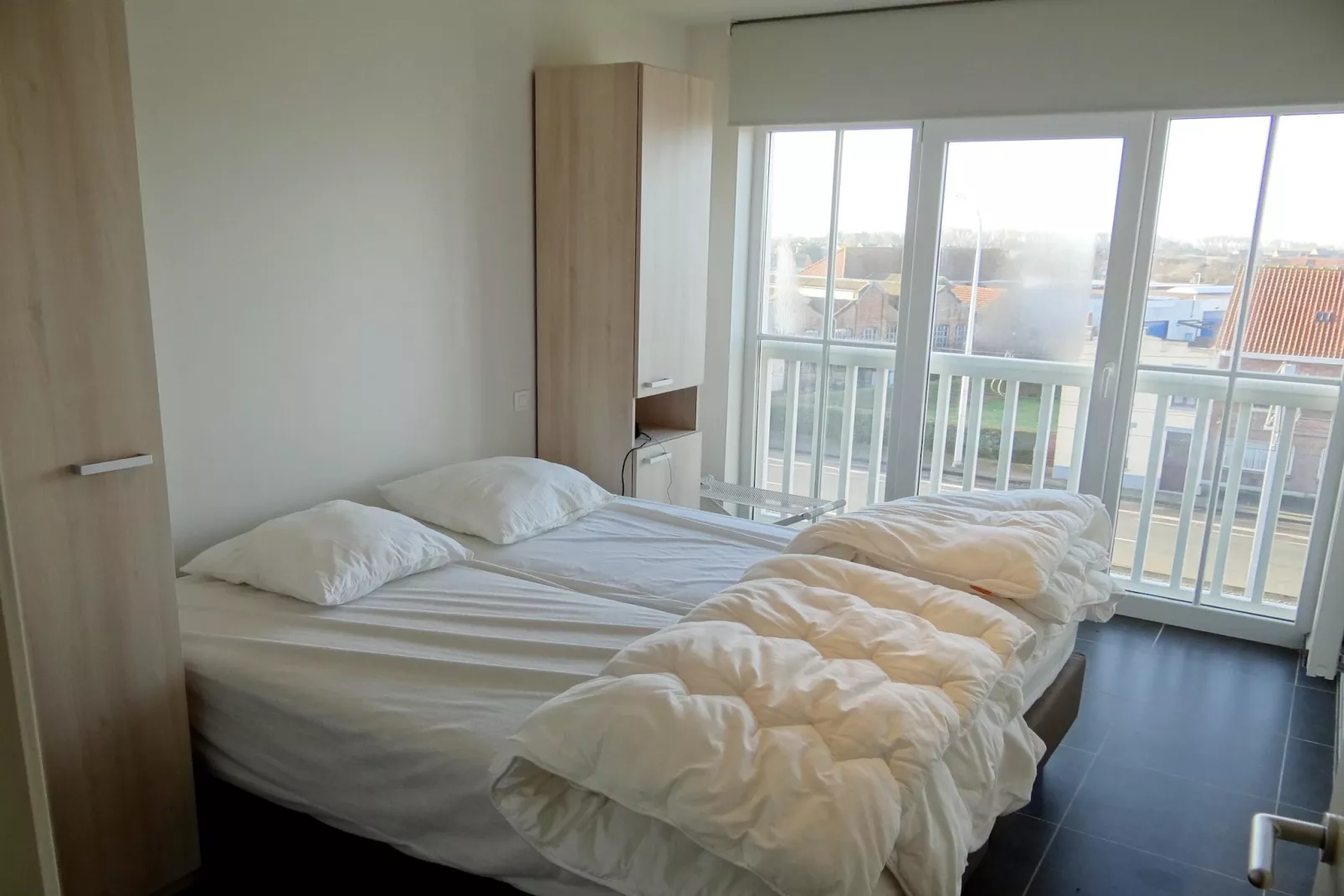 DOCKSIDE 0303-Bedroom