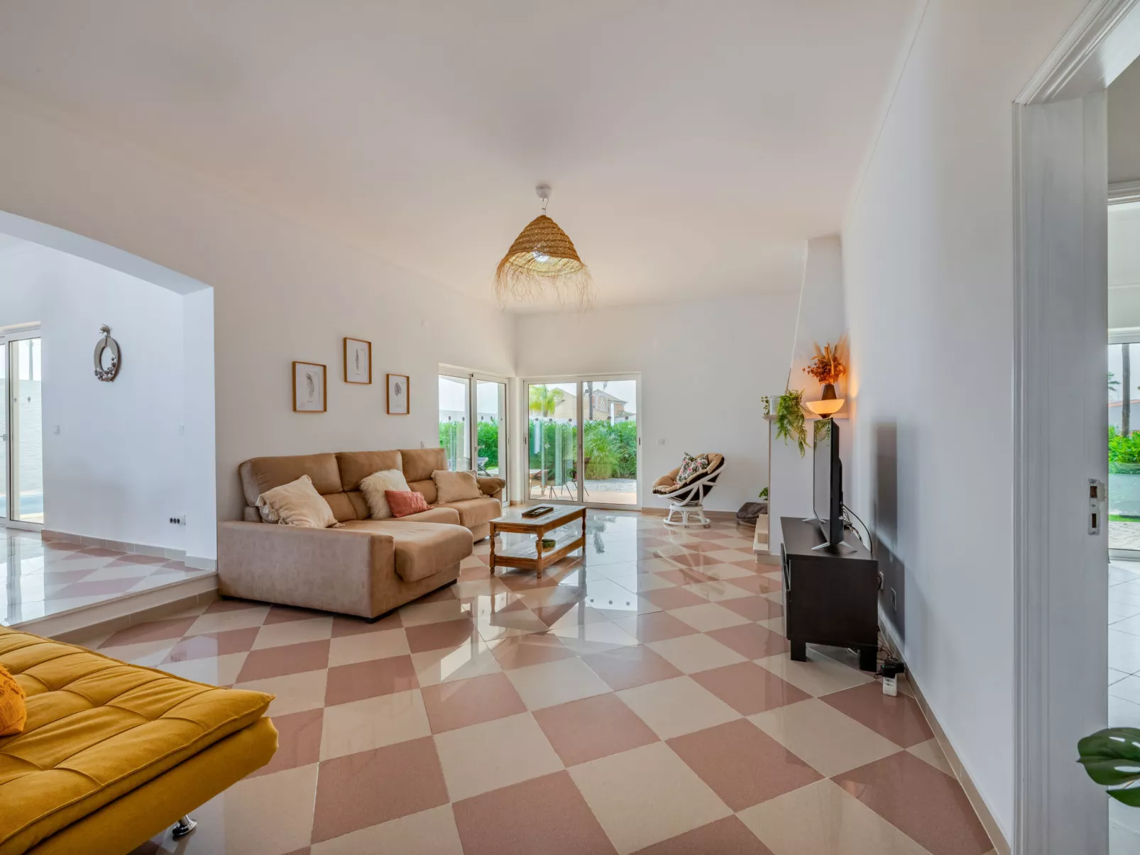 Villa dos Sonhos-Inside