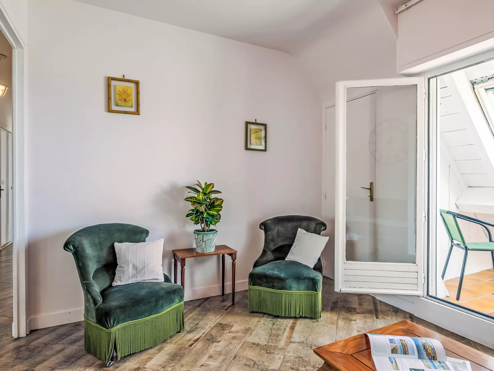 Belle Vue Mer-Inside