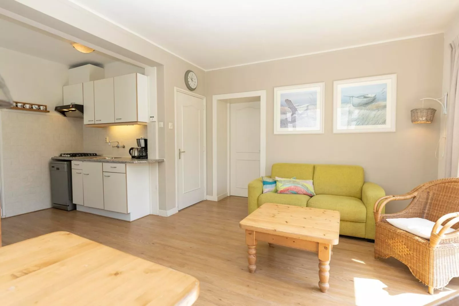 Strandhuys Alikruik-Living room