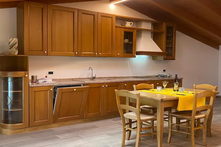 Residence Villa Gianna Limone sul Garda - Trilo Mansarda 2 pax-Kitchen