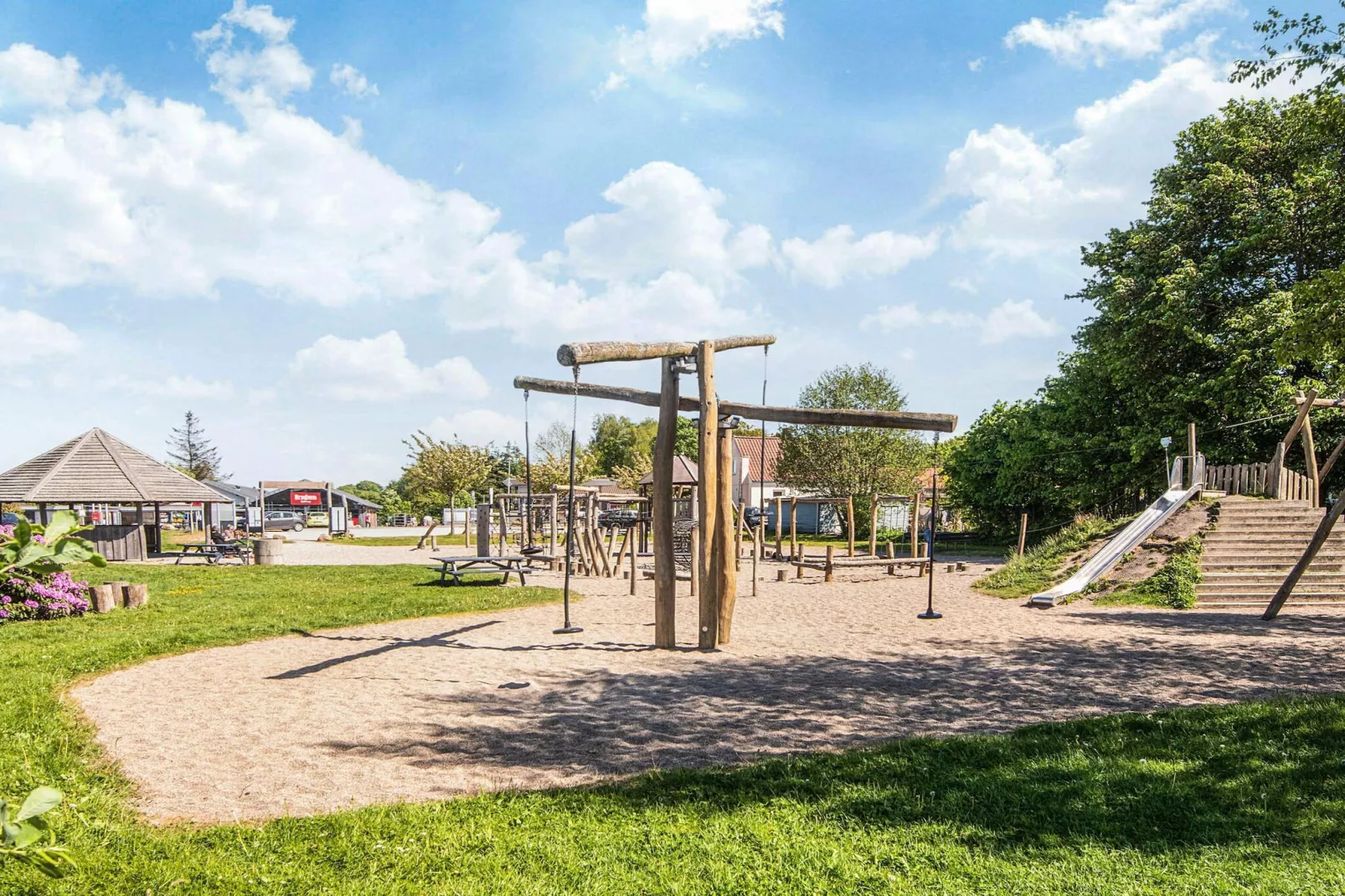 Haus mit schönem Garten-Nicht zugeordnet