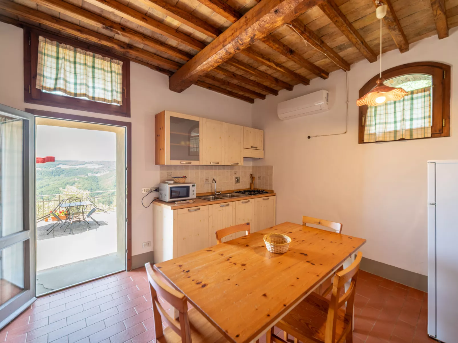 Antico Loggiato-Inside