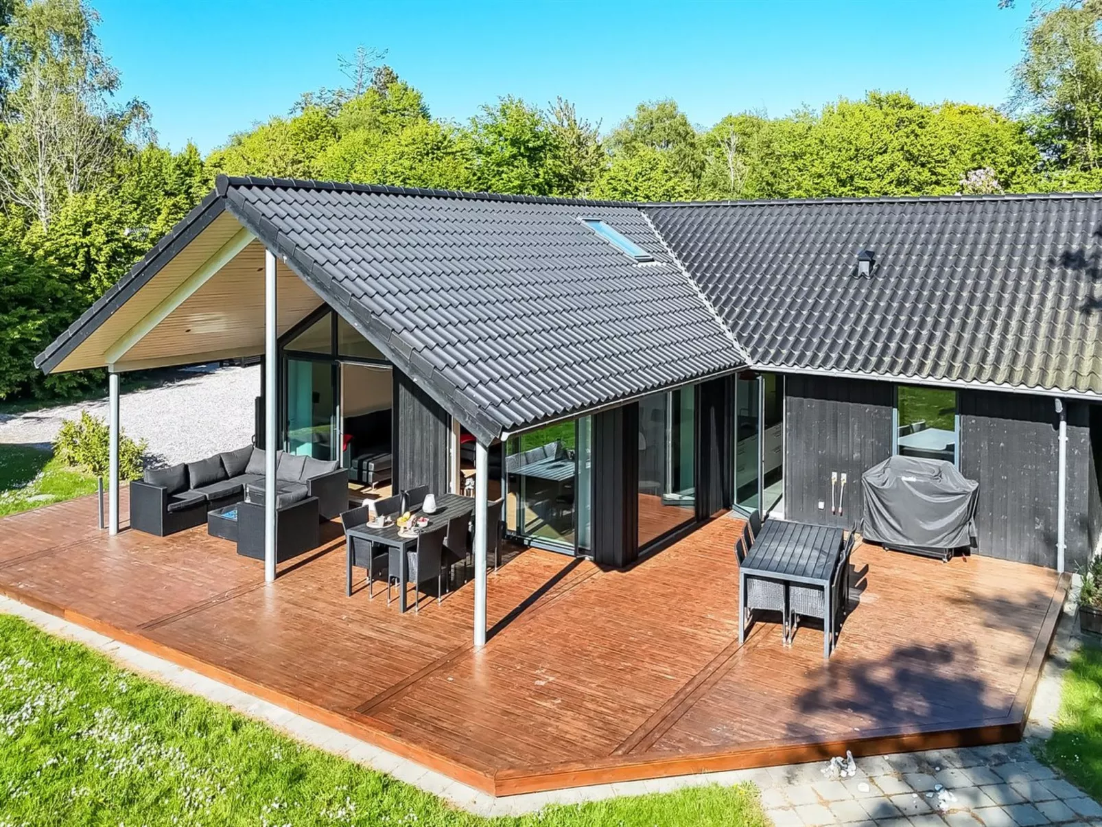 "Erlinda" - 300m from the sea-Draußen
