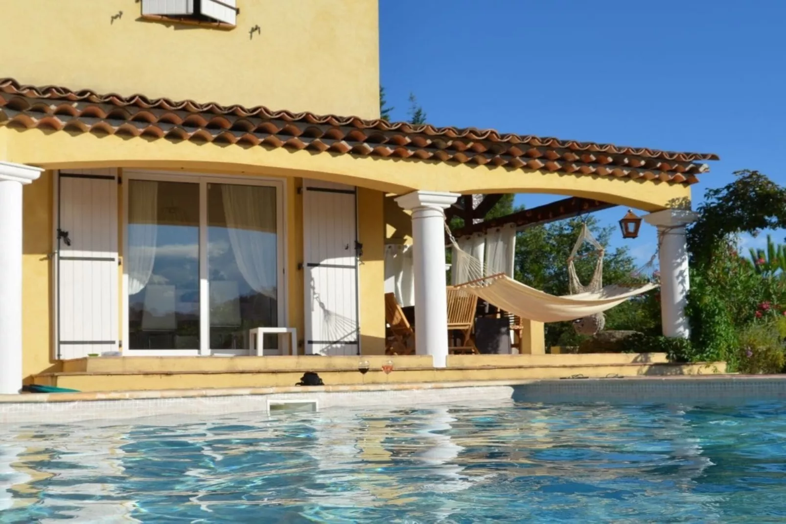 58265-Piscine