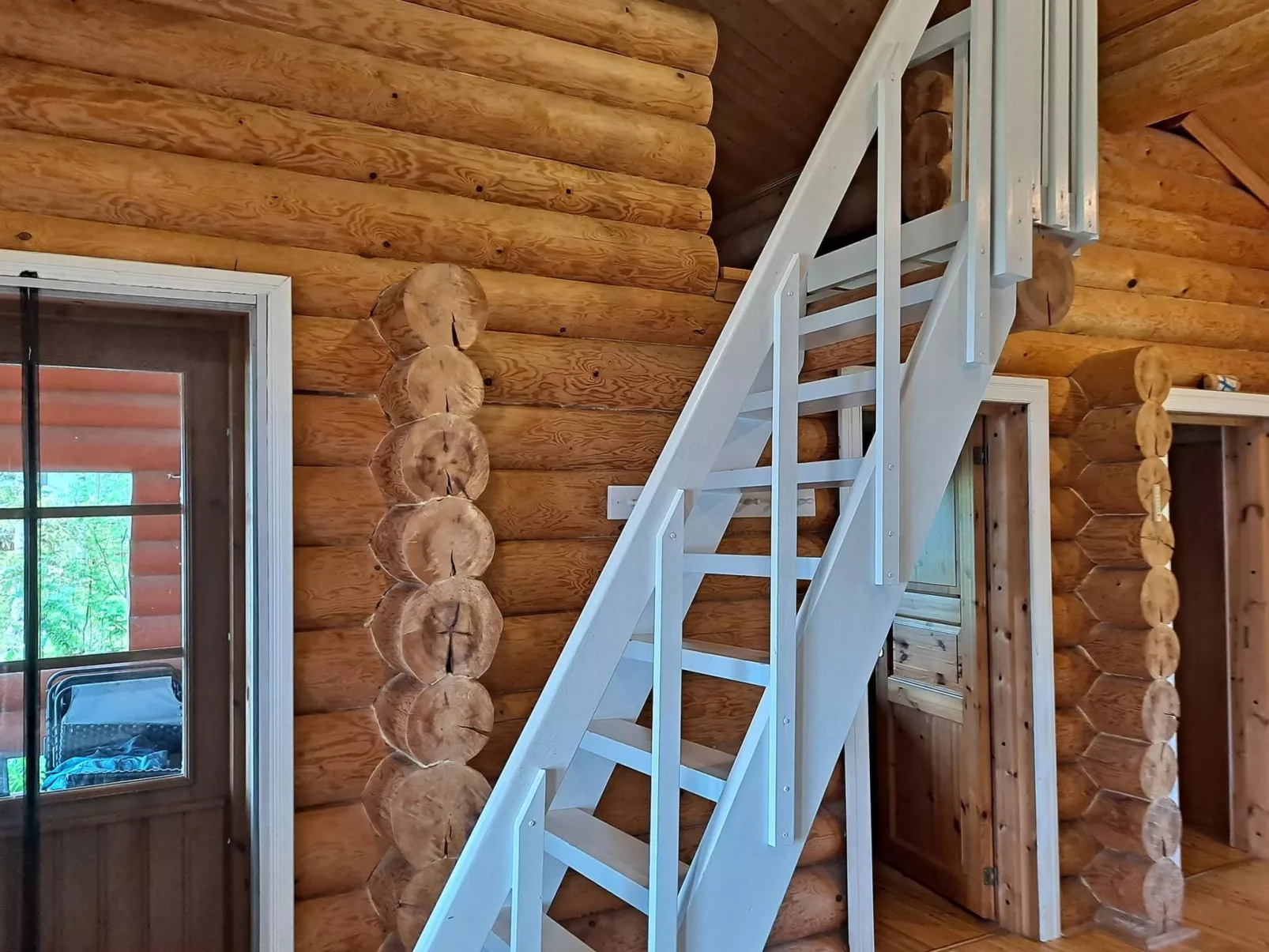 Haapaniemi, cjoe020-Inside