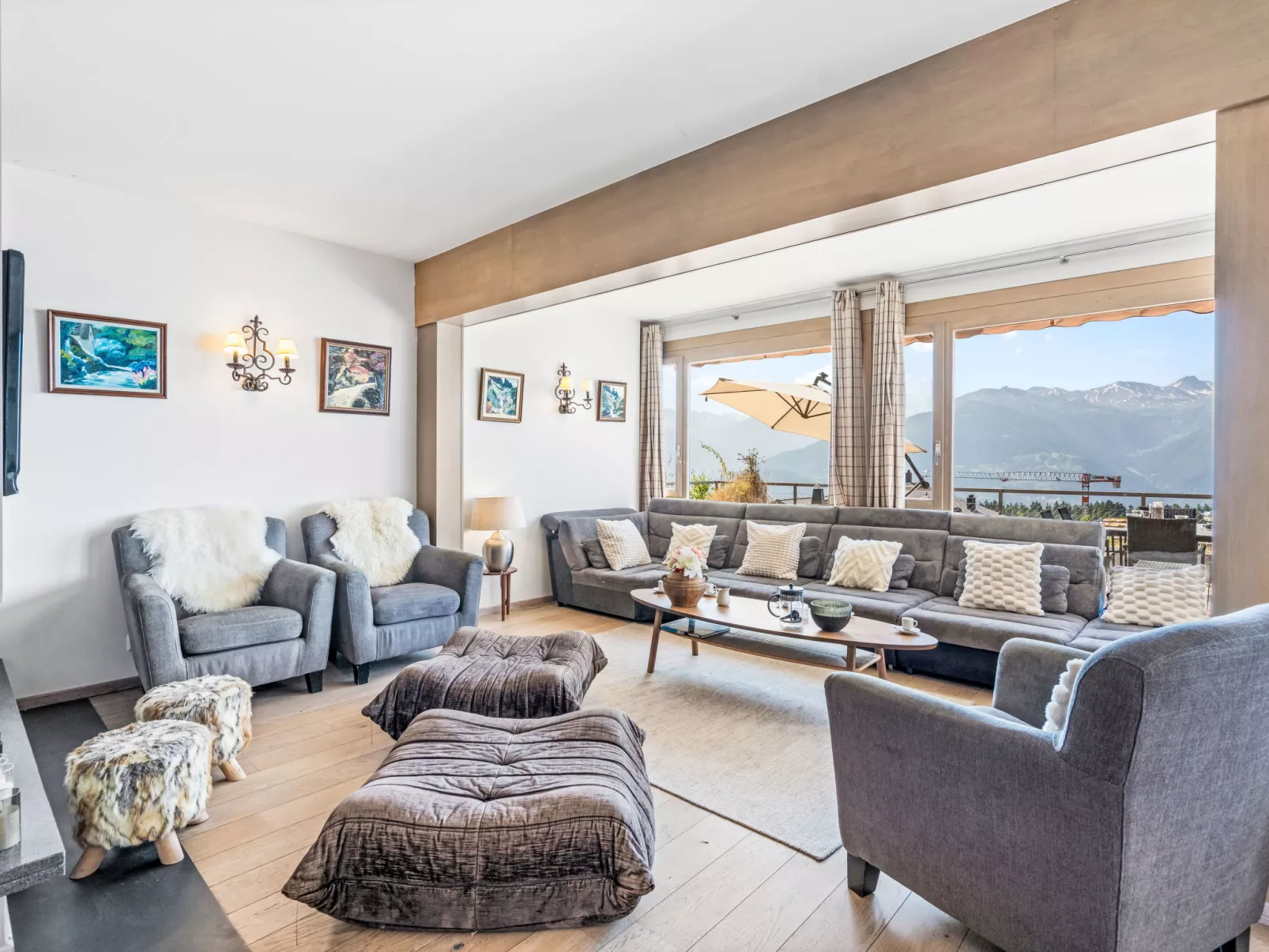 Jeanne D'Arc LOFT Montagne-Inside