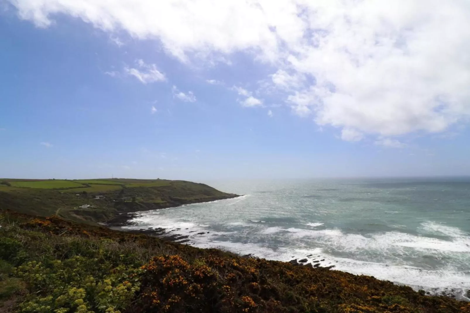 April Cottage, Cawsand-Areas within 1km in summer